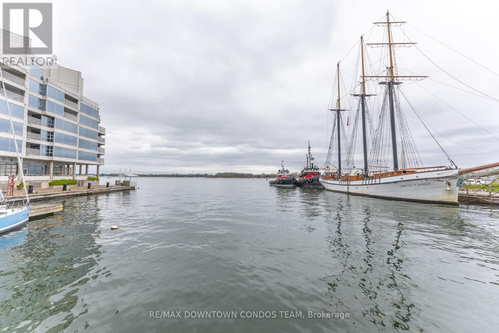 404 - 410 Queens Quay W, Toronto (waterfront Communities), Ontario