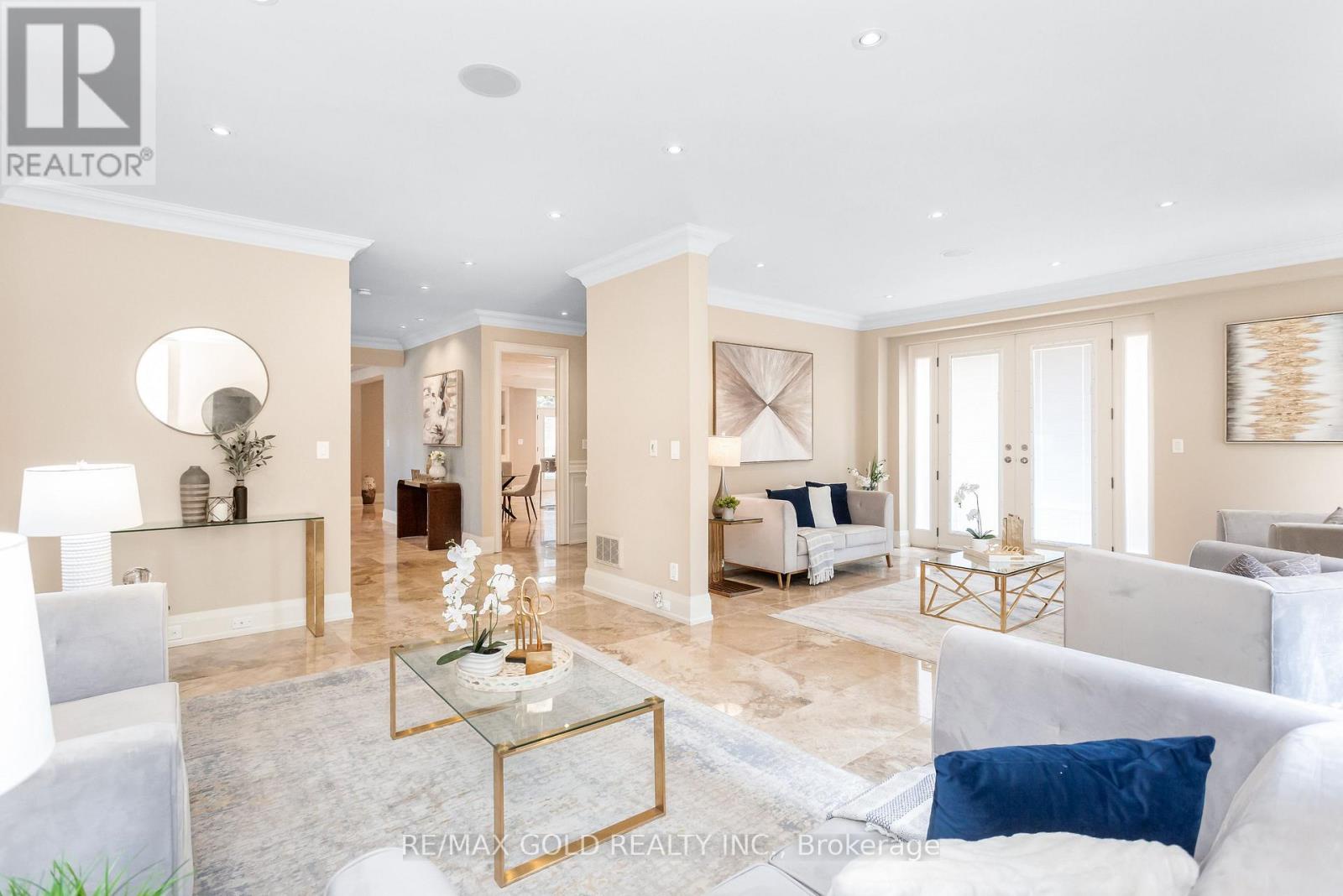1 Lissom Crescent, Toronto (newtonbrook West), Ontario