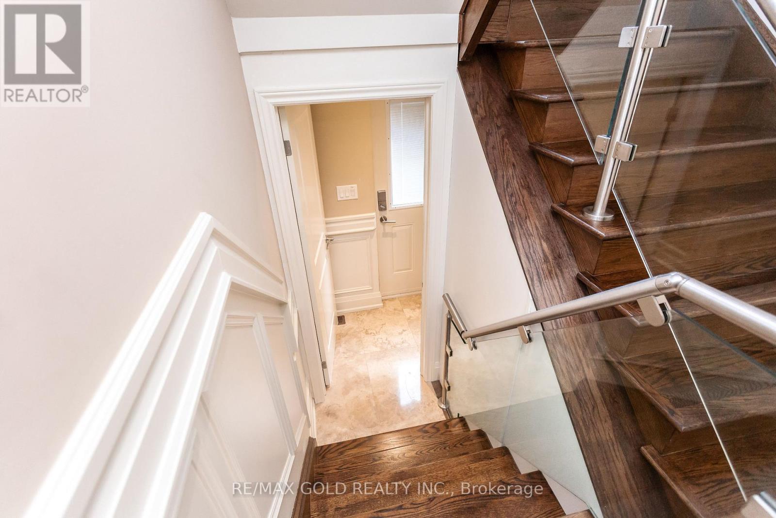 1 Lissom Crescent, Toronto (newtonbrook West), Ontario