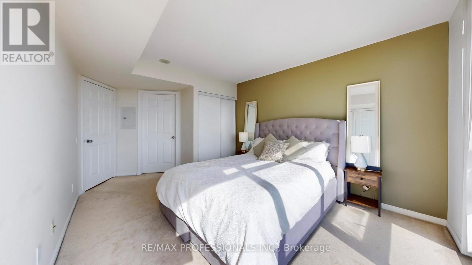 2705 - 30 Harrison Garden Boulevard, Toronto (willowdale East), Ontario