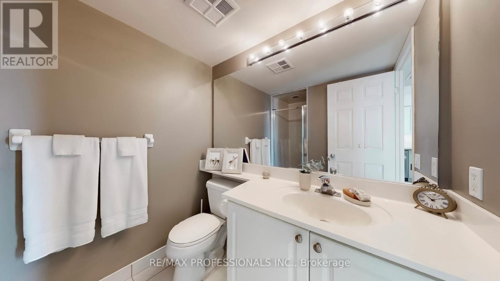 2705 - 30 Harrison Garden Boulevard, Toronto (willowdale East), Ontario
