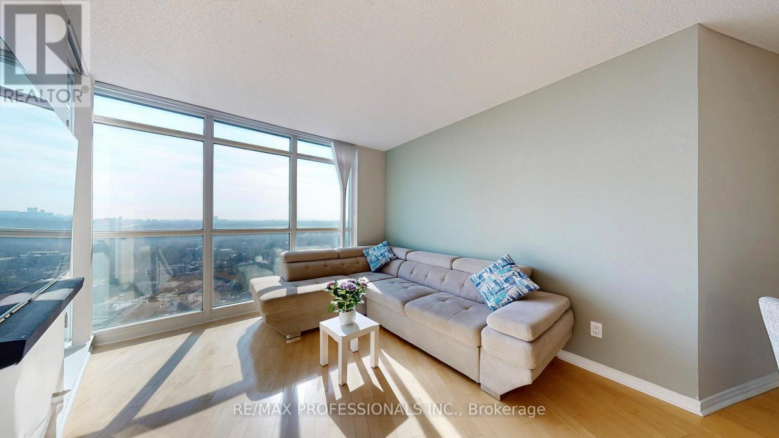 2705 - 30 Harrison Garden Boulevard, Toronto (willowdale East), Ontario