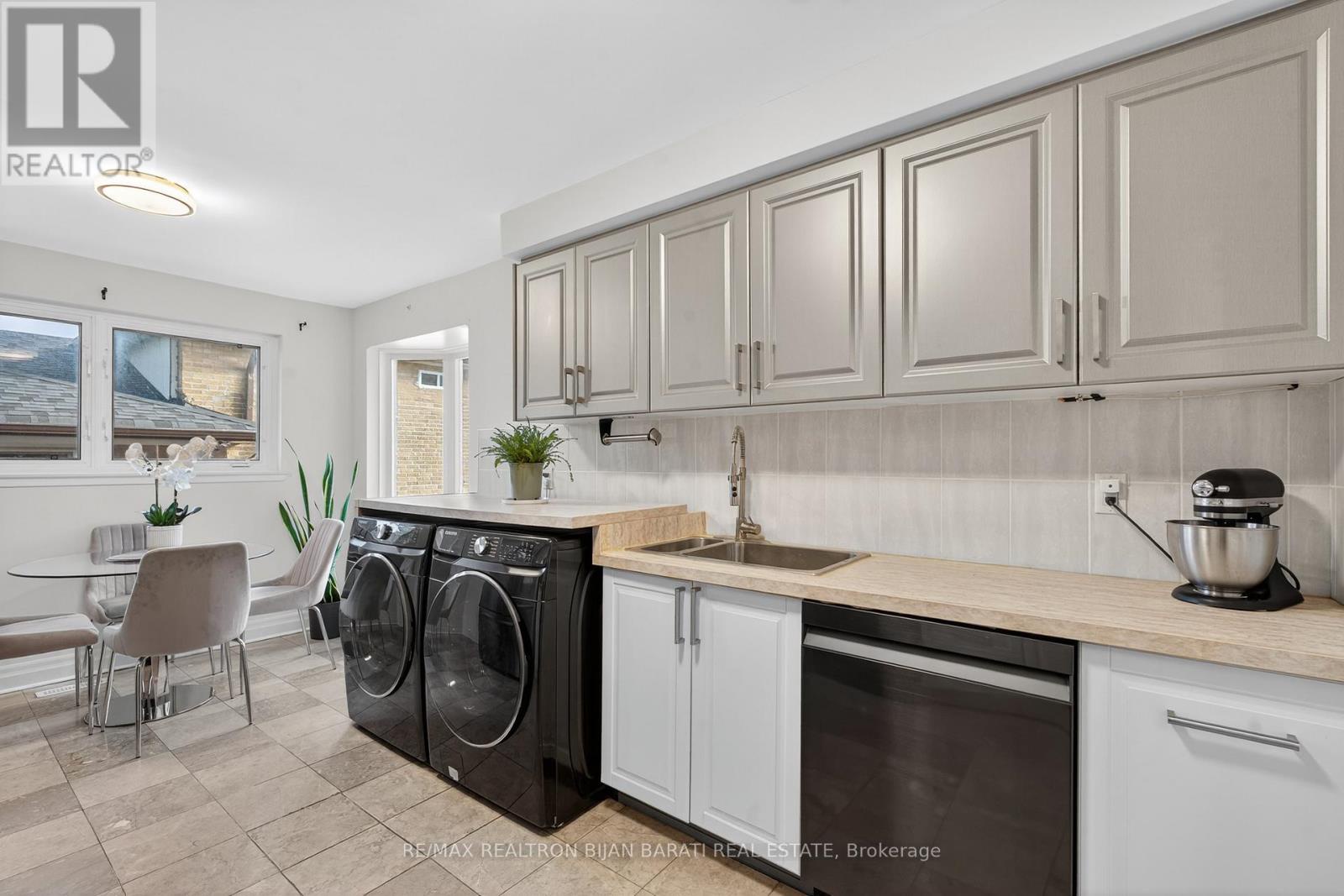 603 Cummer Avenue, Toronto (bayview Woods-steeles), Ontario