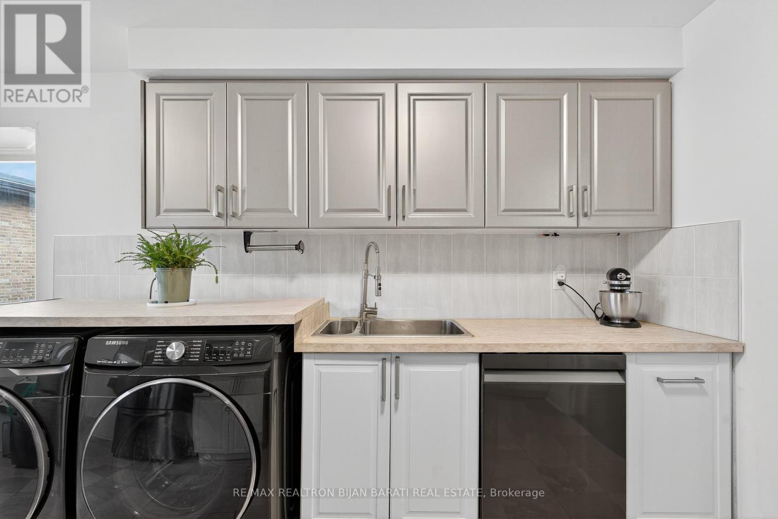 603 Cummer Avenue, Toronto (bayview Woods-steeles), Ontario