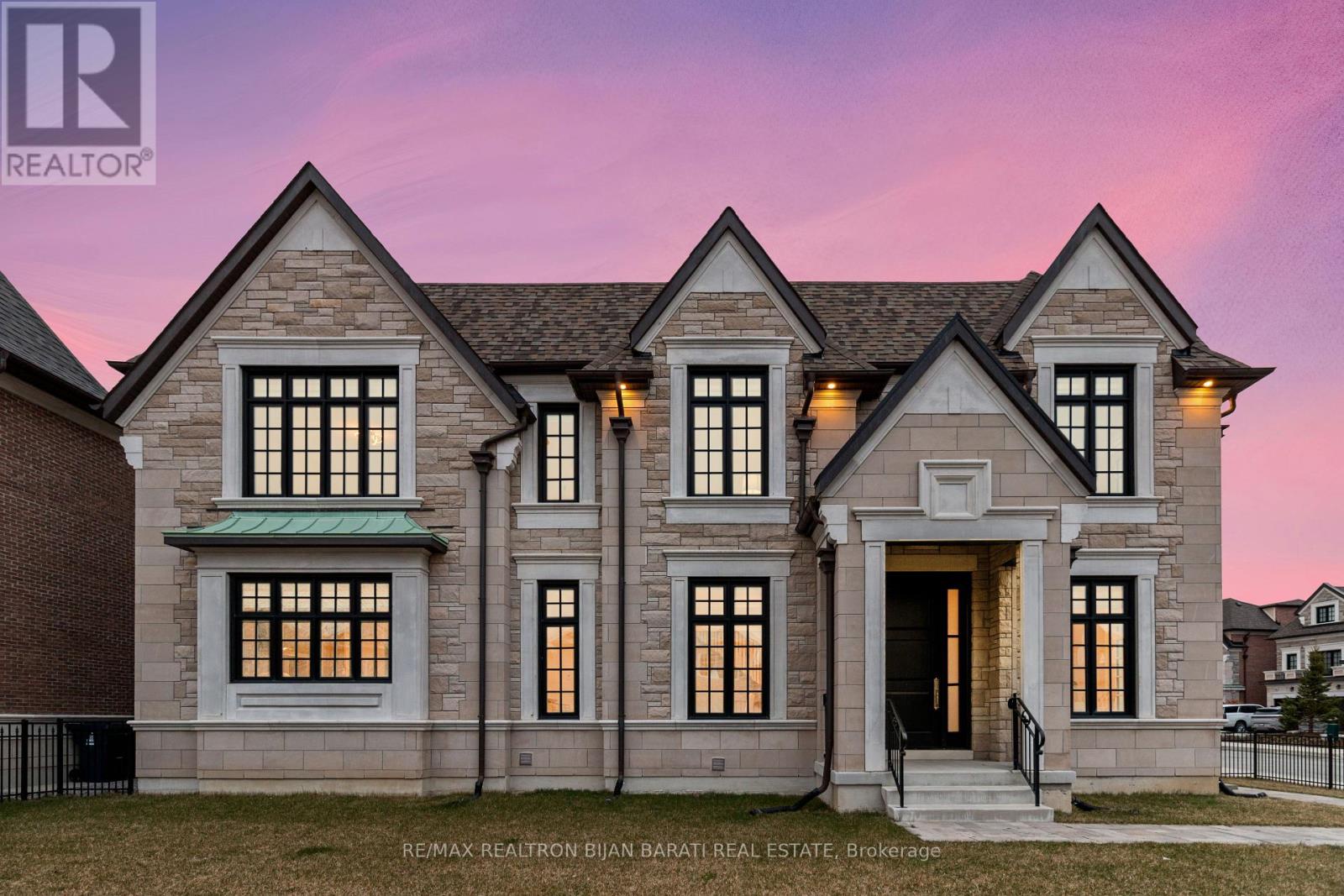 29 Ballyconnor Court, Toronto (bayview Woods-steeles), Ontario
