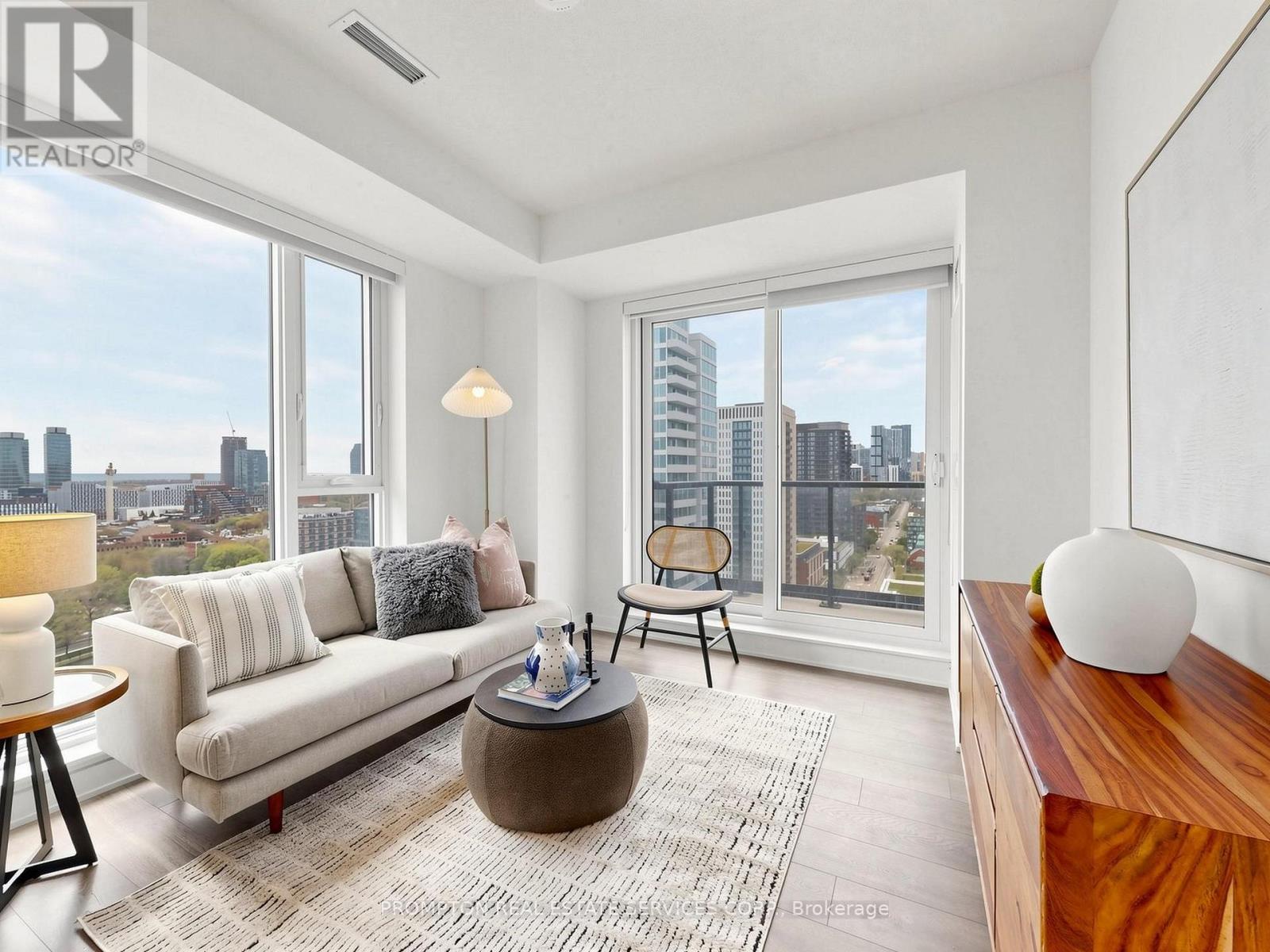 1803 - 130 River Street, Toronto (regent Park), Ontario