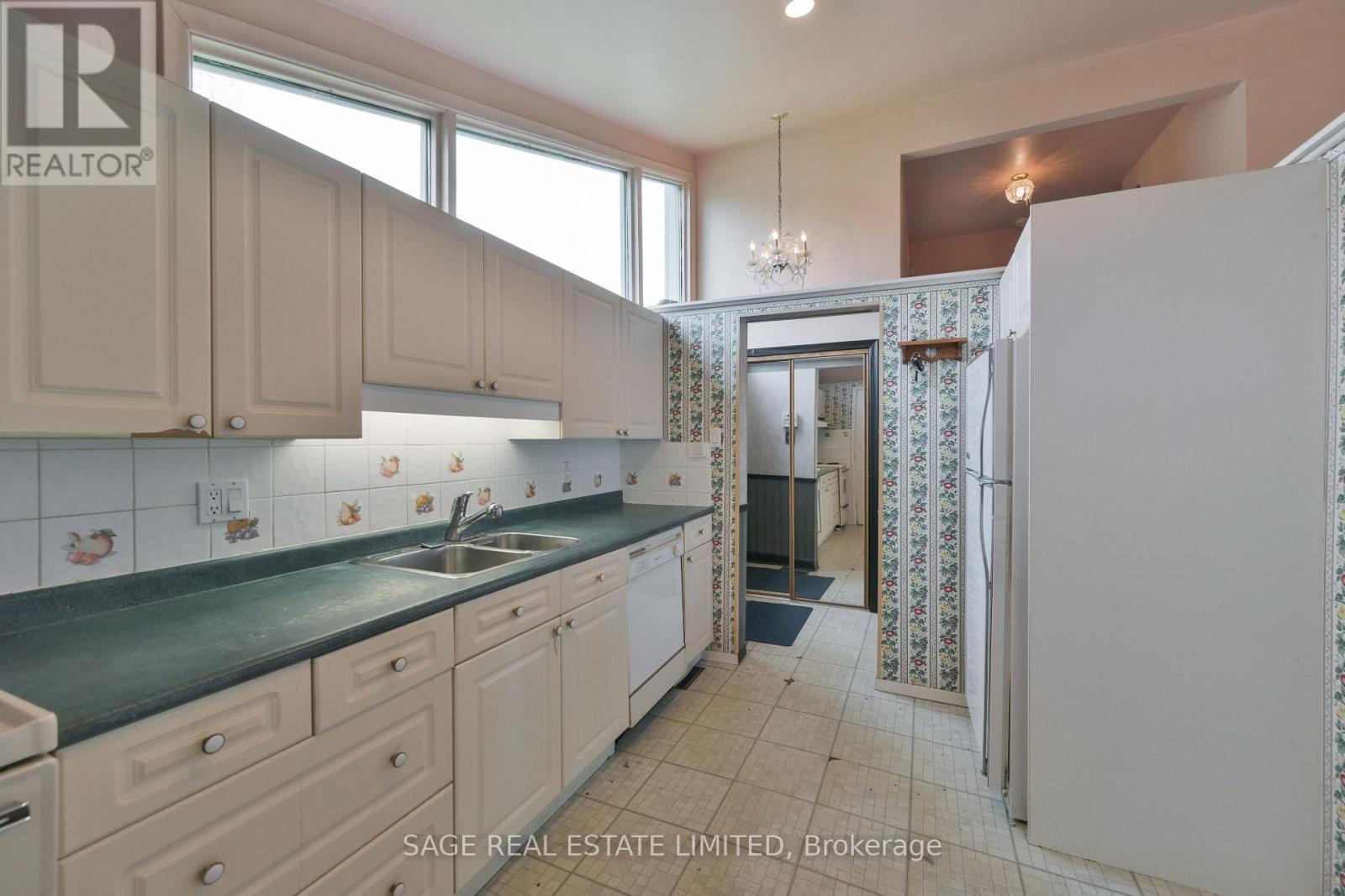 56 Grangemill Crescent, Toronto (banbury-don Mills), Ontario