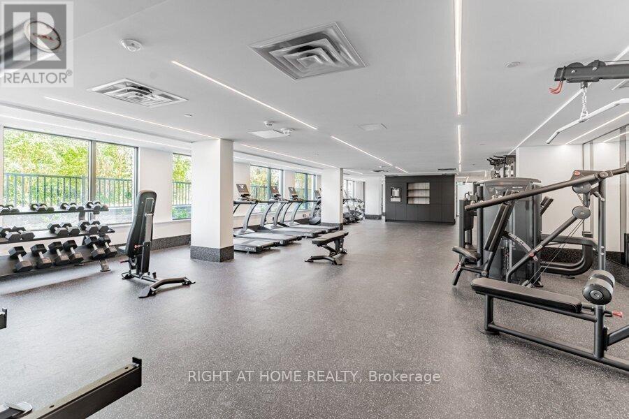 423 - 500 Wilson Avenue, Toronto (clanton Park), Ontario
