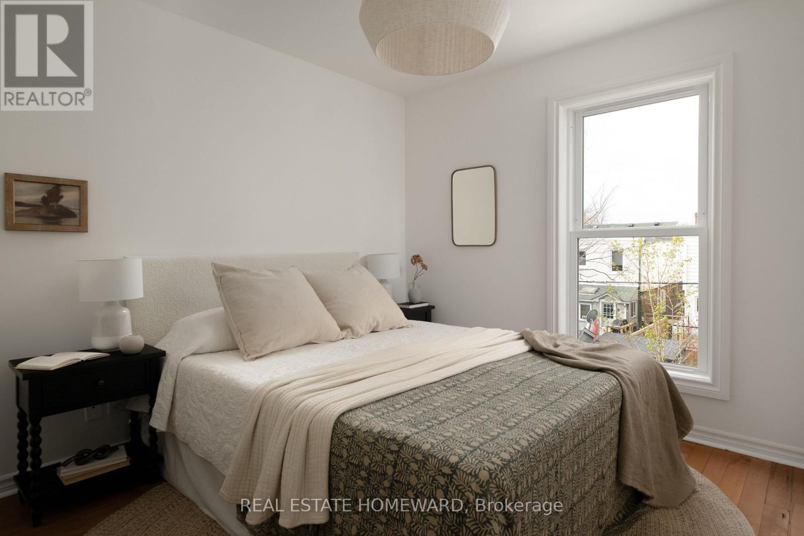 22 Kimbourne Avenue, Toronto (danforth Village-east York), Ontario