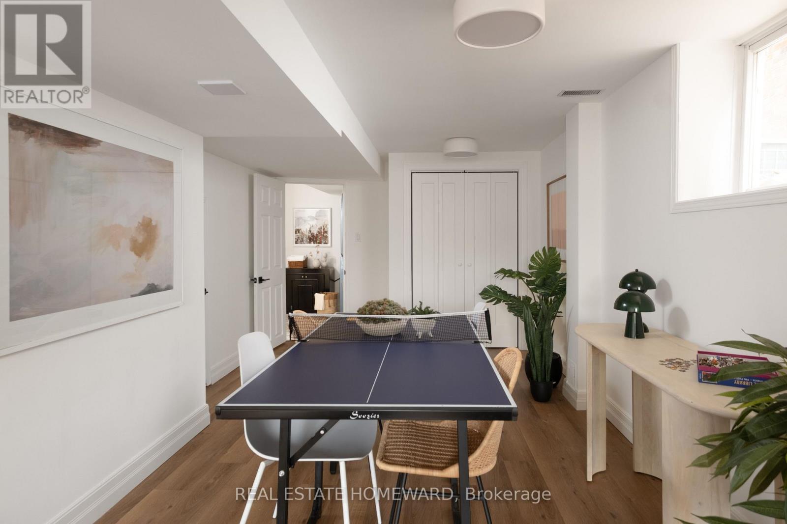 22 Kimbourne Avenue, Toronto (danforth Village-east York), Ontario
