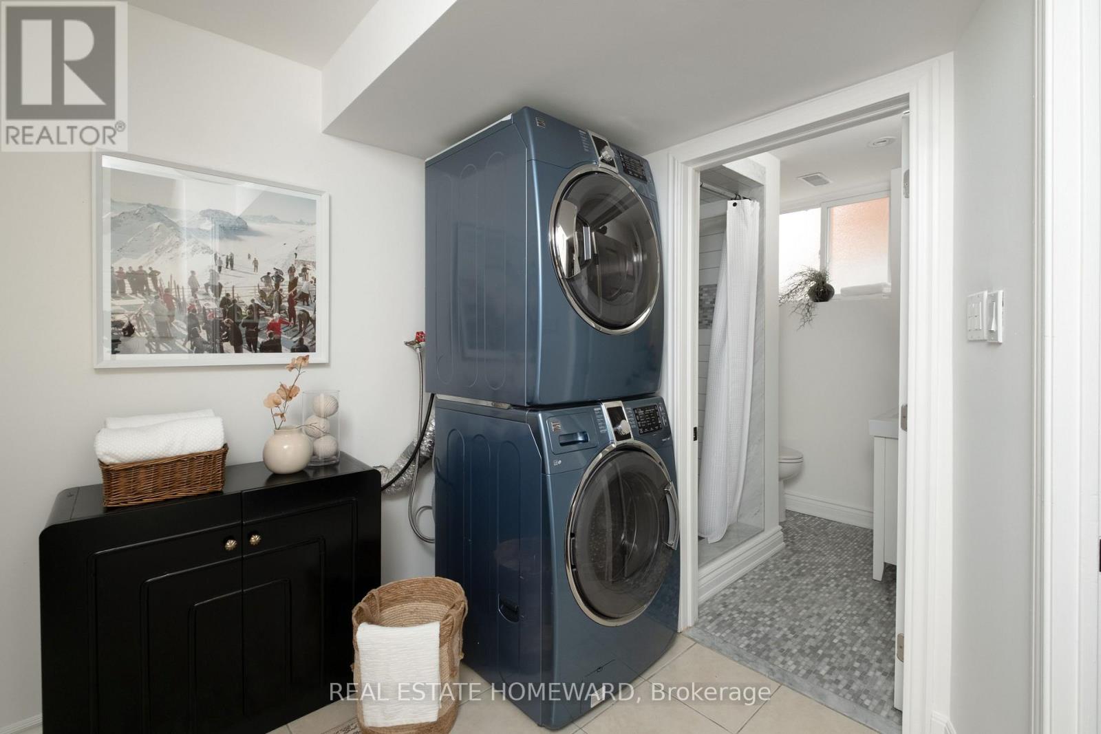 22 Kimbourne Avenue, Toronto (danforth Village-east York), Ontario