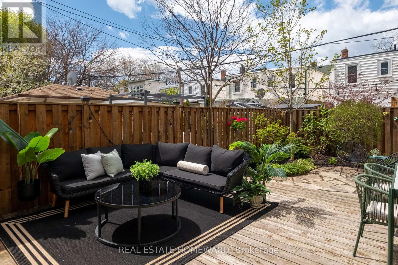 22 Kimbourne Avenue, Toronto (danforth Village-east York), Ontario