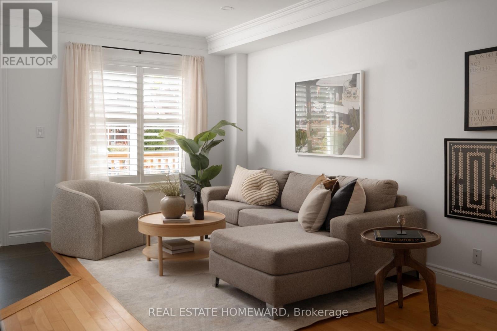 22 Kimbourne Avenue, Toronto (danforth Village-east York), Ontario