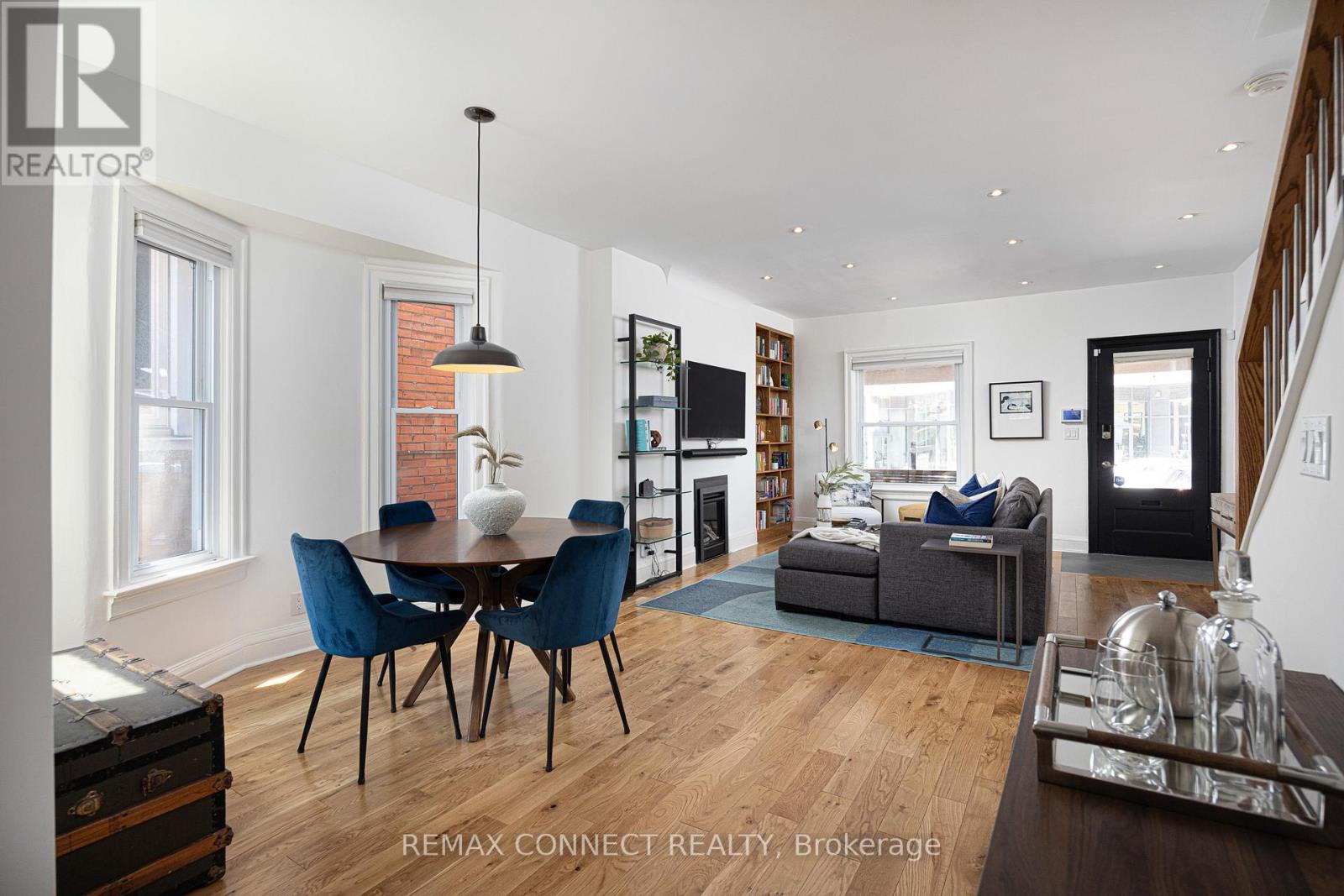 29 Howard Park Avenue, Toronto (roncesvalles), Ontario