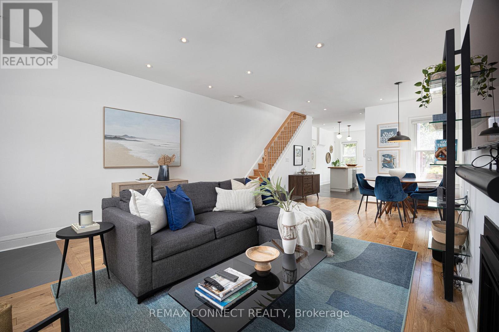 29 Howard Park Avenue, Toronto (roncesvalles), Ontario