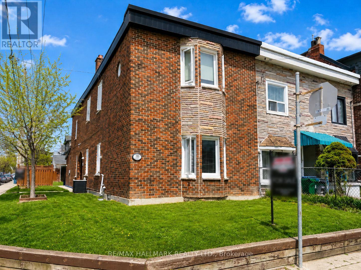 100 Ascot Avenue, Toronto (corso Italia-davenport), Ontario