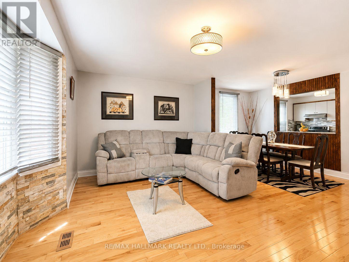100 Ascot Avenue, Toronto (corso Italia-davenport), Ontario