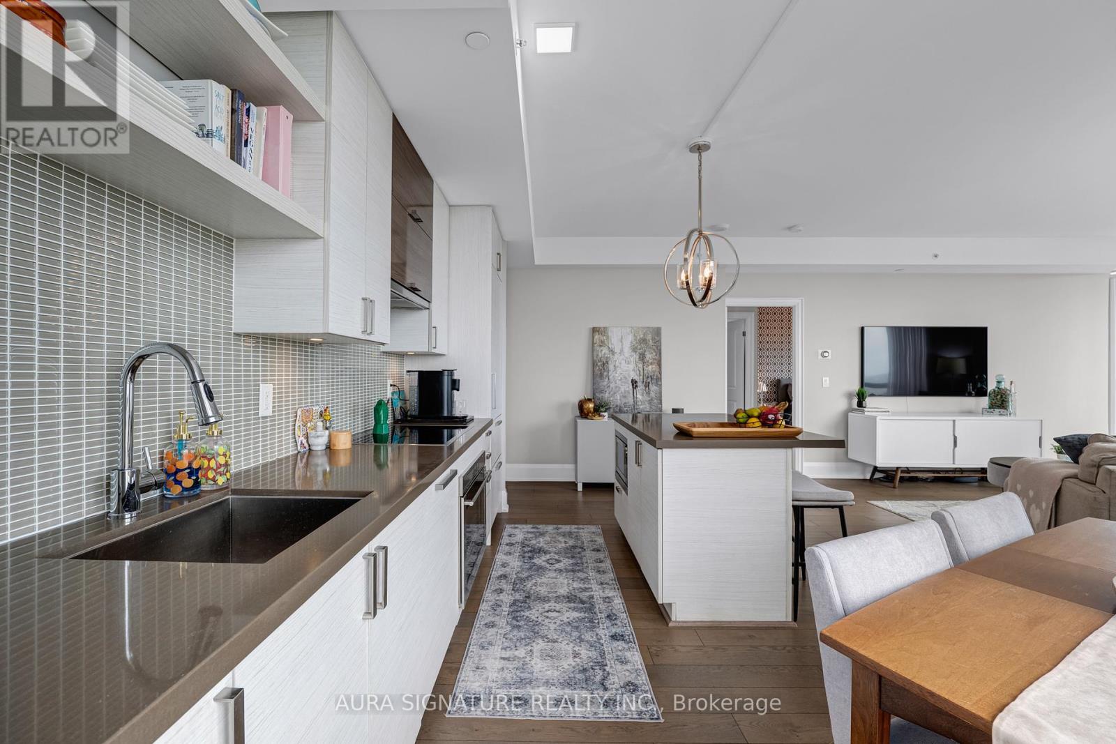 1004 - 59 Annie Craig Drive, Toronto (mimico), Ontario