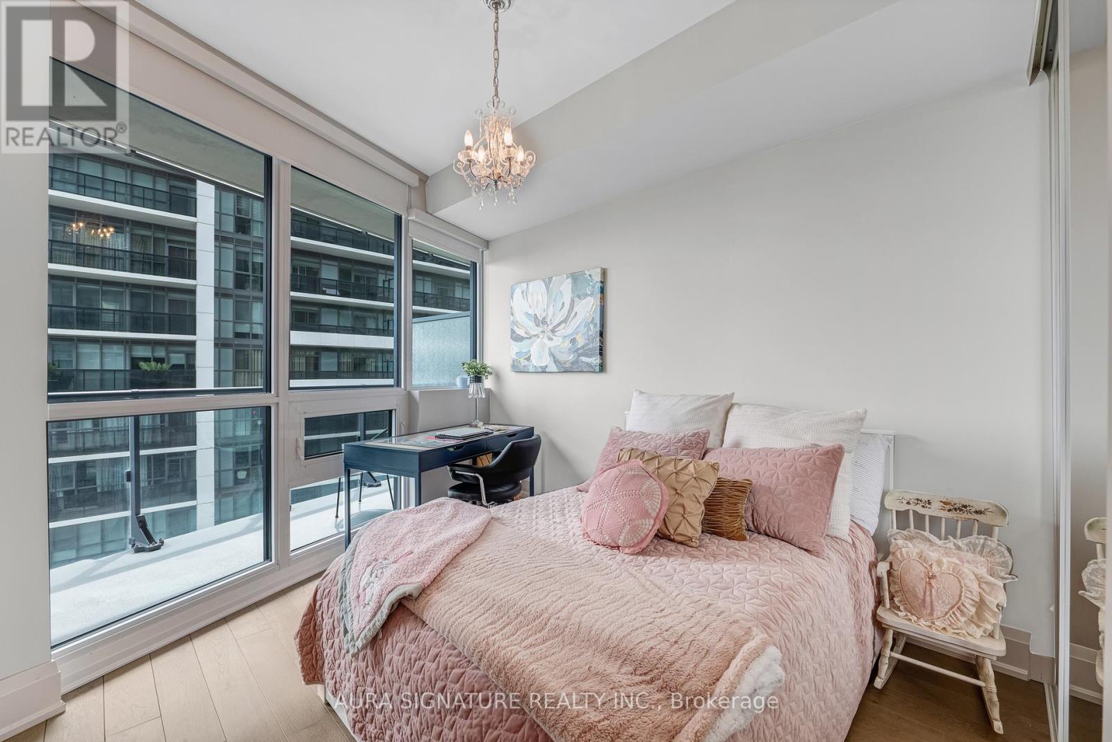 1004 - 59 Annie Craig Drive, Toronto (mimico), Ontario