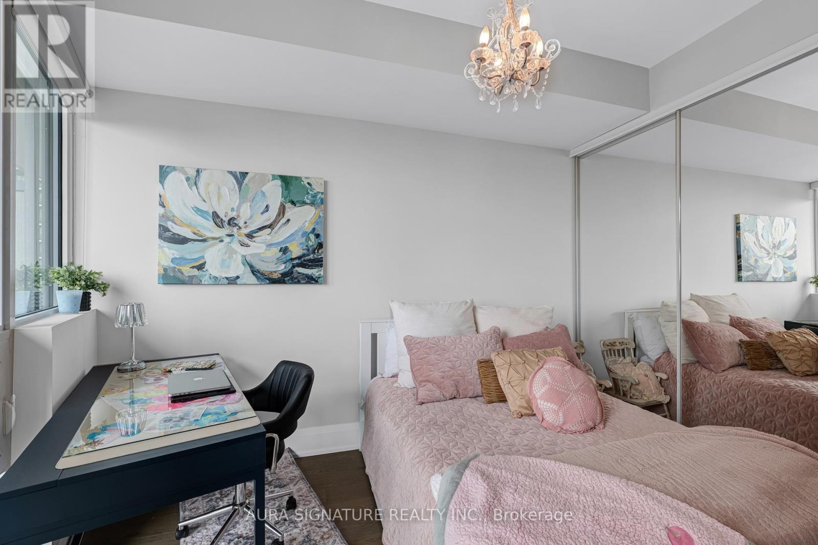 1004 - 59 Annie Craig Drive, Toronto (mimico), Ontario