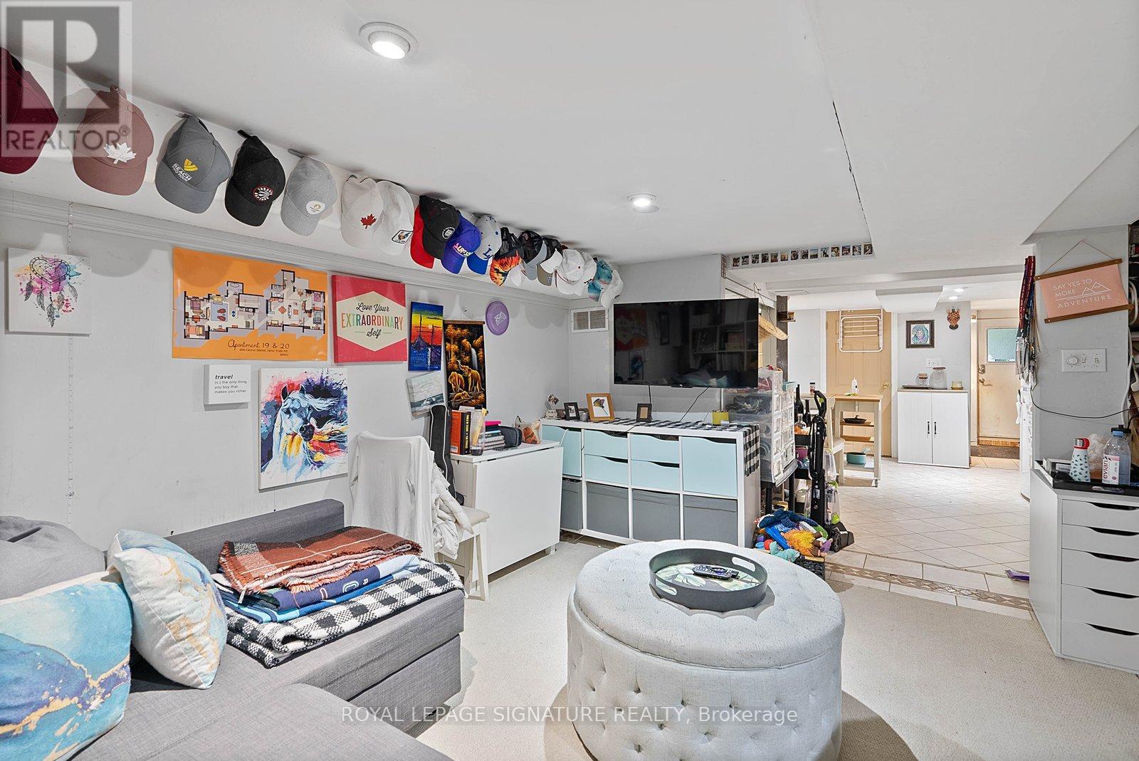 55 Kingston Road, Toronto (the Beaches), Ontario