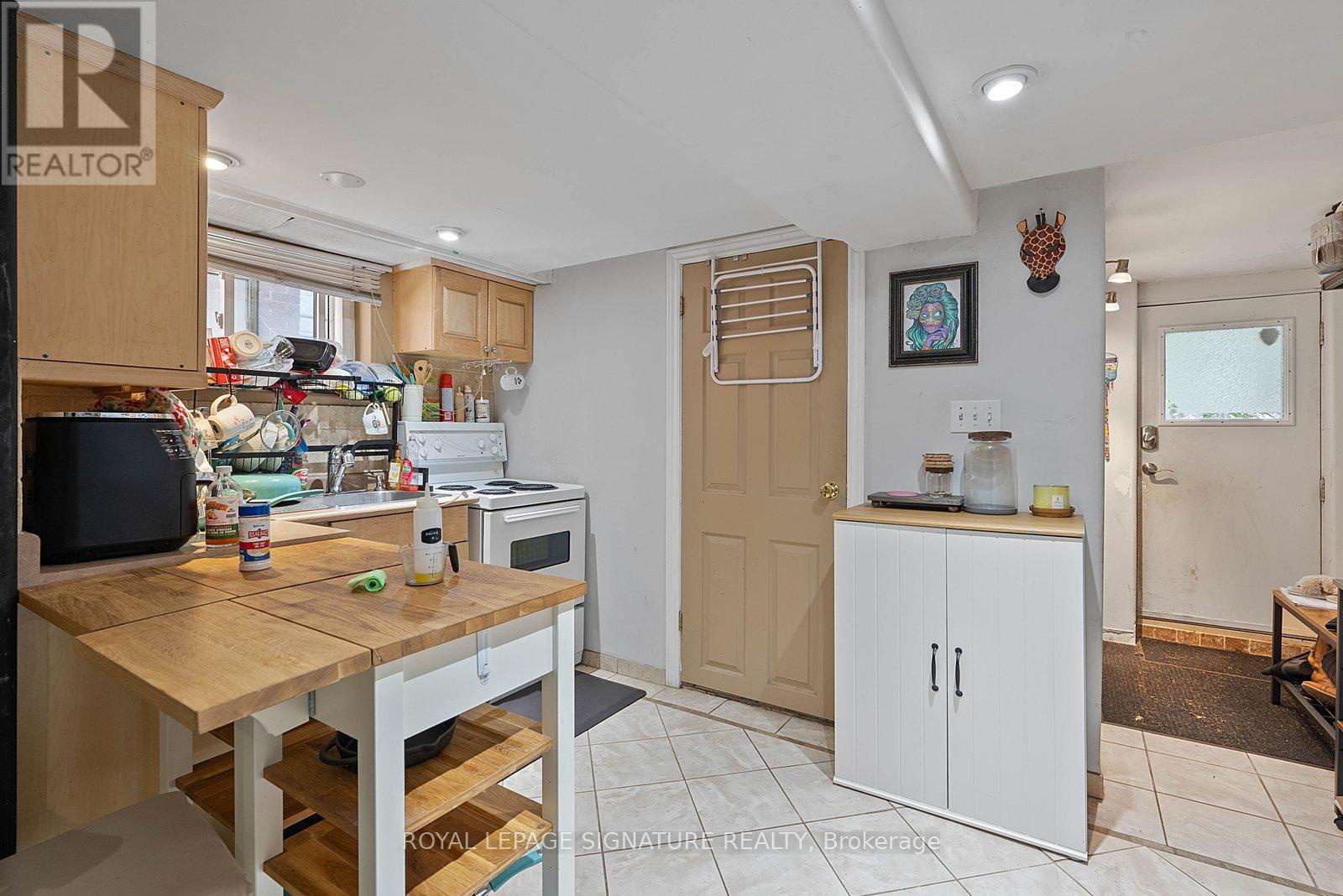 55 Kingston Road, Toronto (the Beaches), Ontario