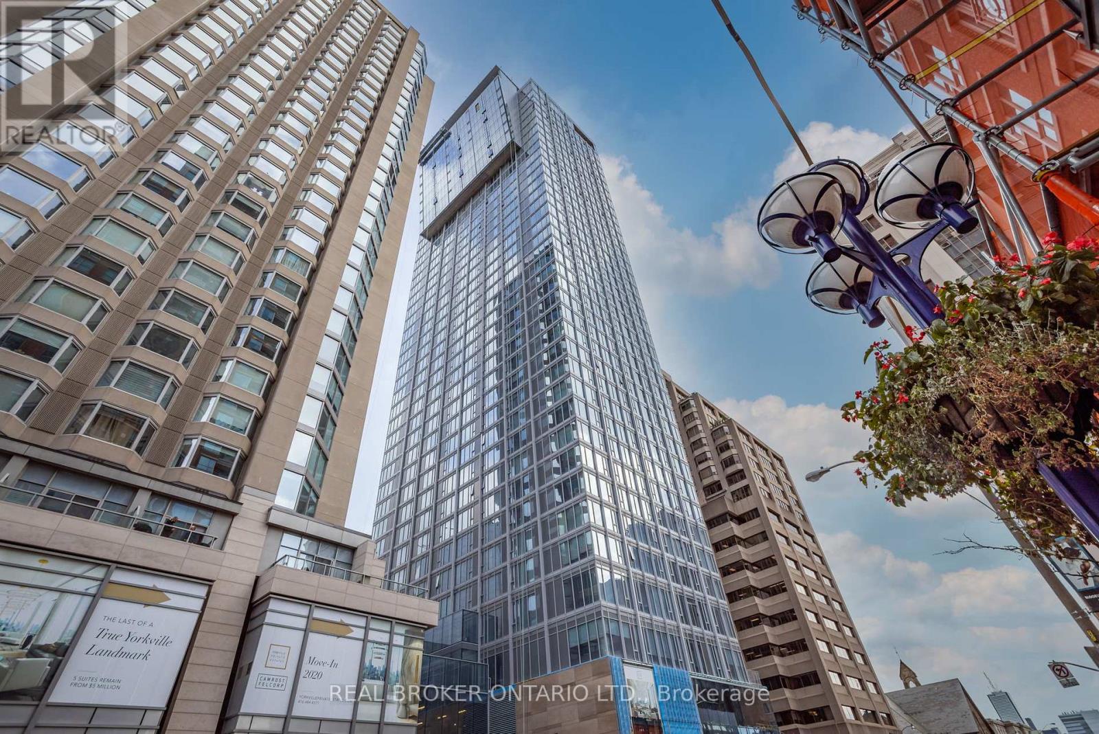 1913 - 188 Cumberland Street, Toronto (annex), Ontario