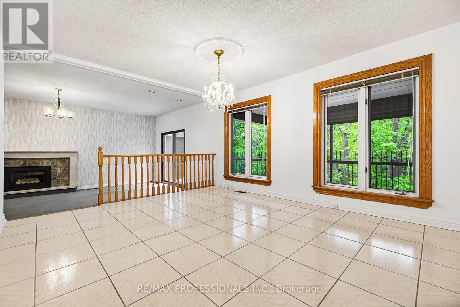 26 Neilor Crescent, Toronto (markland Wood), Ontario