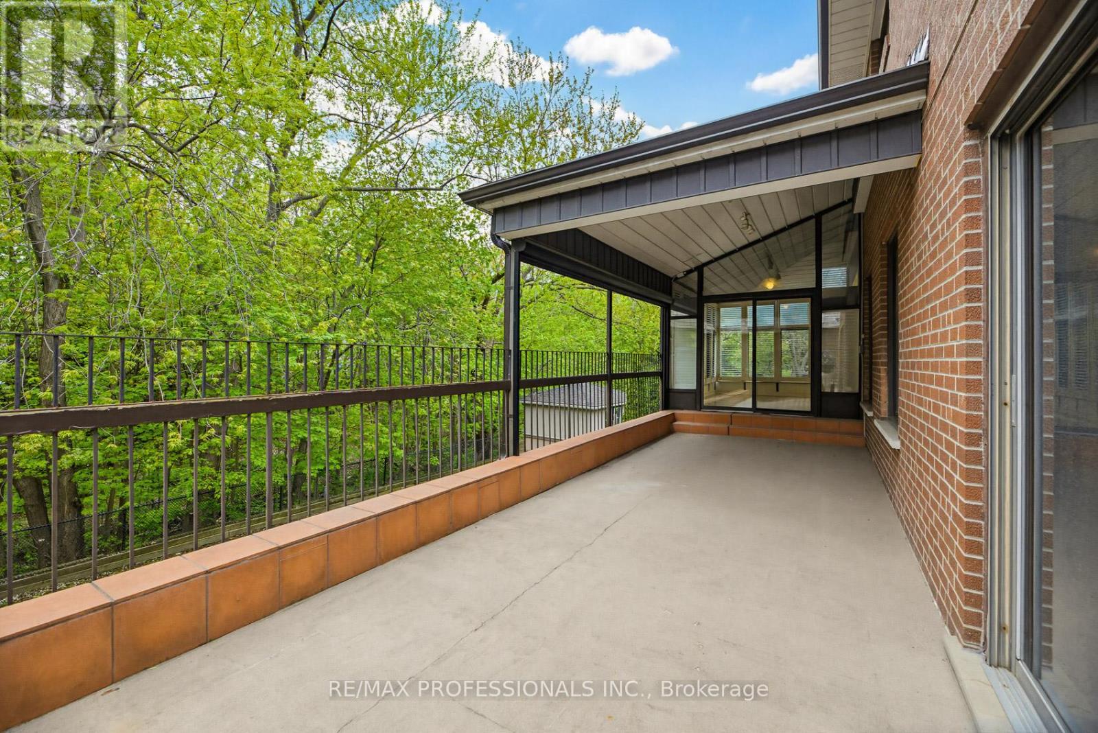 26 Neilor Crescent, Toronto (markland Wood), Ontario