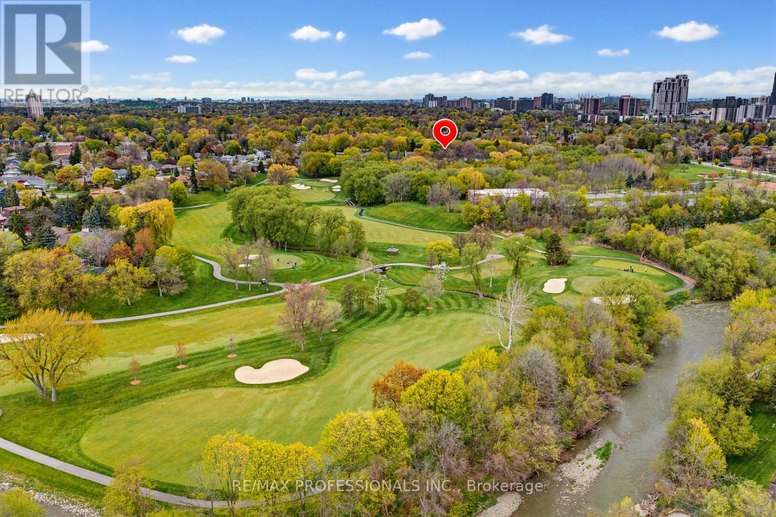 26 Neilor Crescent, Toronto (markland Wood), Ontario