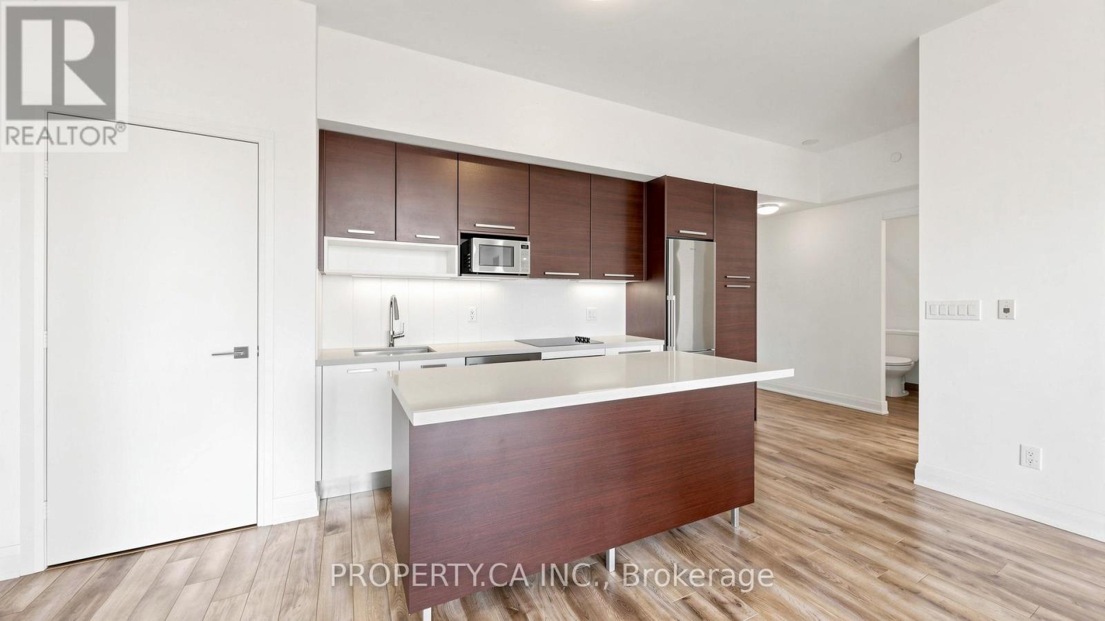 2203 - 36 Park Lawn Road, Toronto (mimico), Ontario