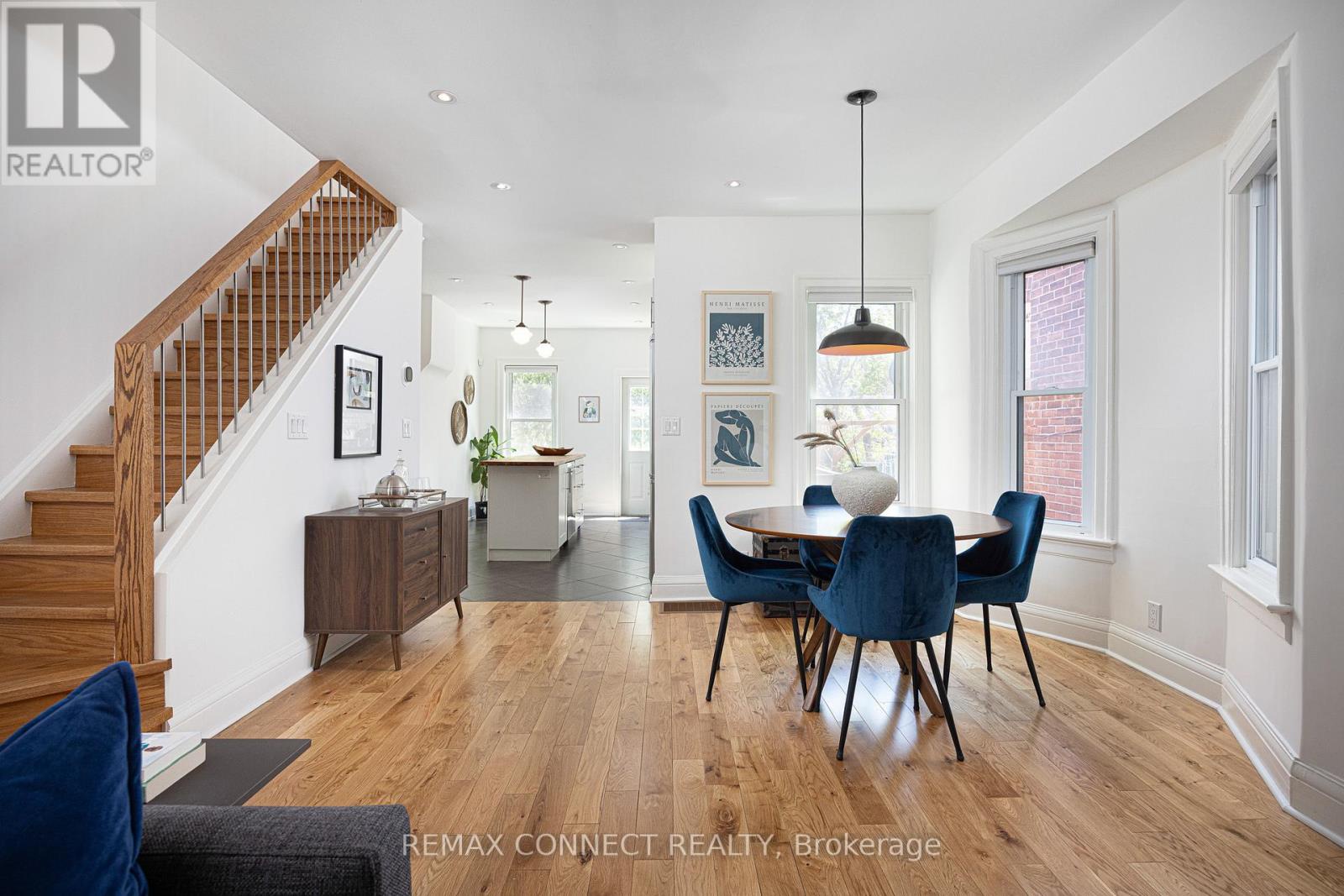 29 Howard Park Avenue, Toronto (roncesvalles), Ontario