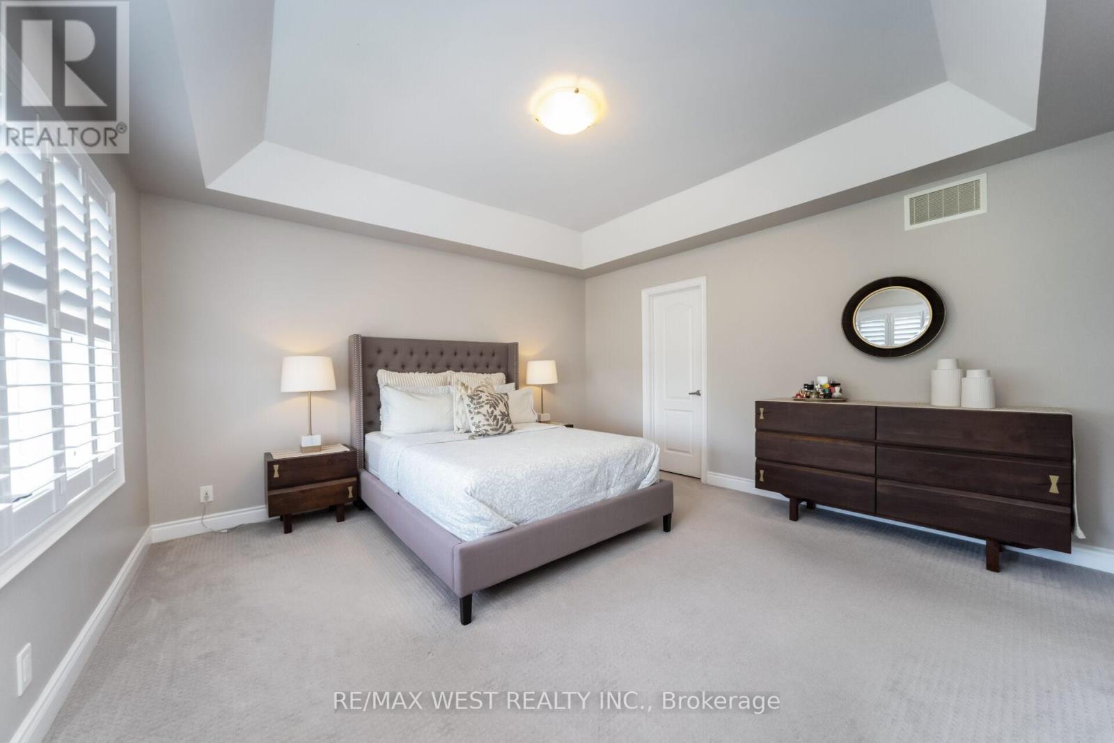 207 Symington Avenue, Oshawa (windfields), Ontario