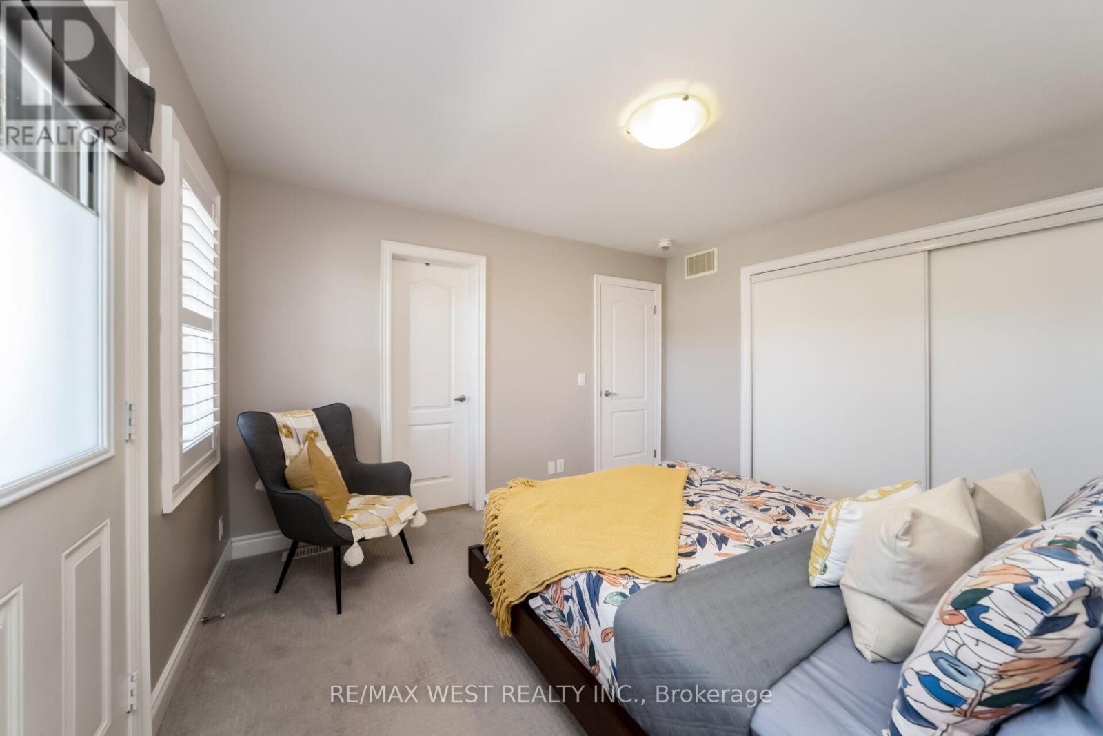207 Symington Avenue, Oshawa (windfields), Ontario