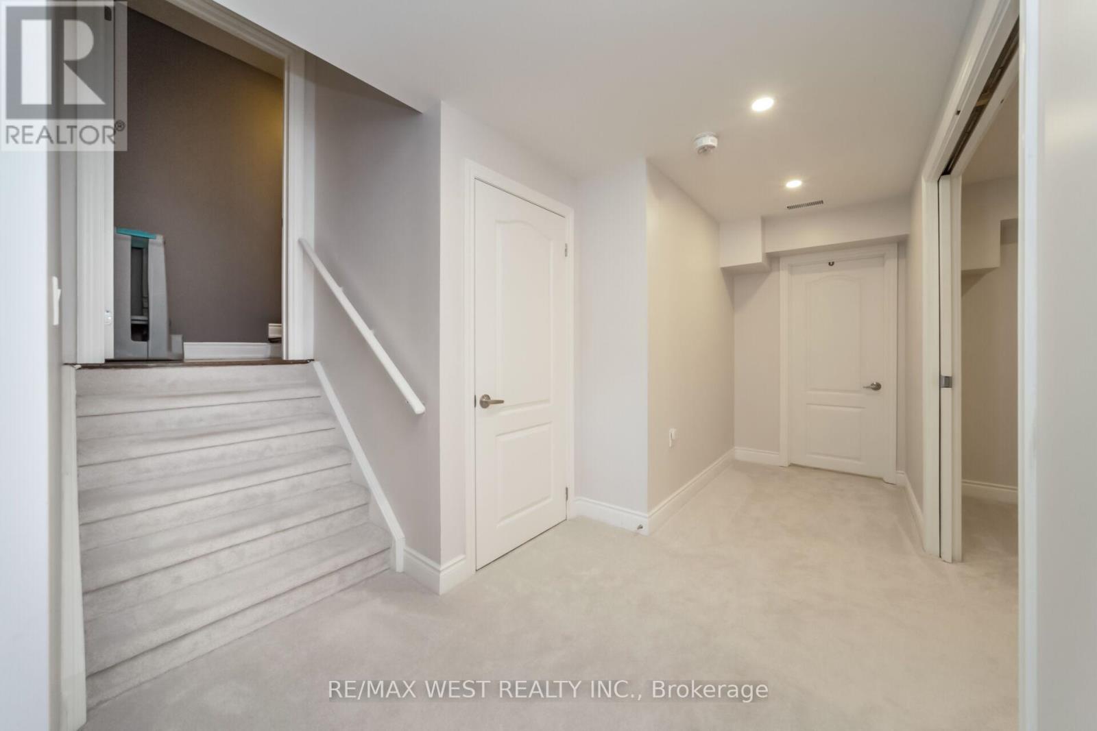 207 Symington Avenue, Oshawa (windfields), Ontario
