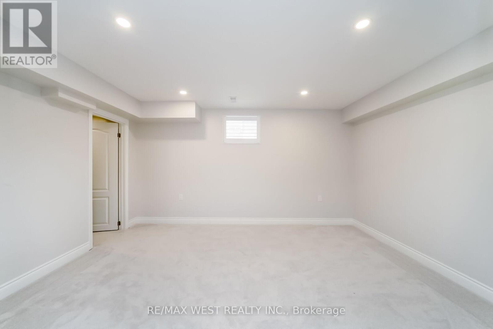 207 Symington Avenue, Oshawa (windfields), Ontario