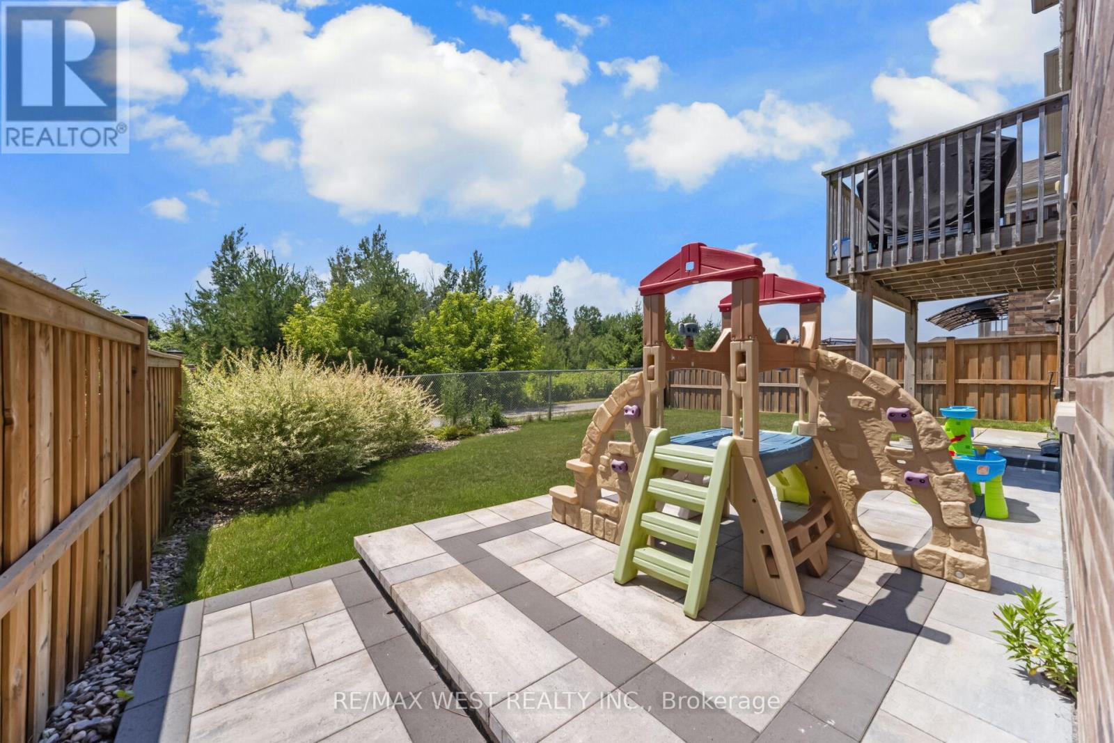 207 Symington Avenue, Oshawa (windfields), Ontario