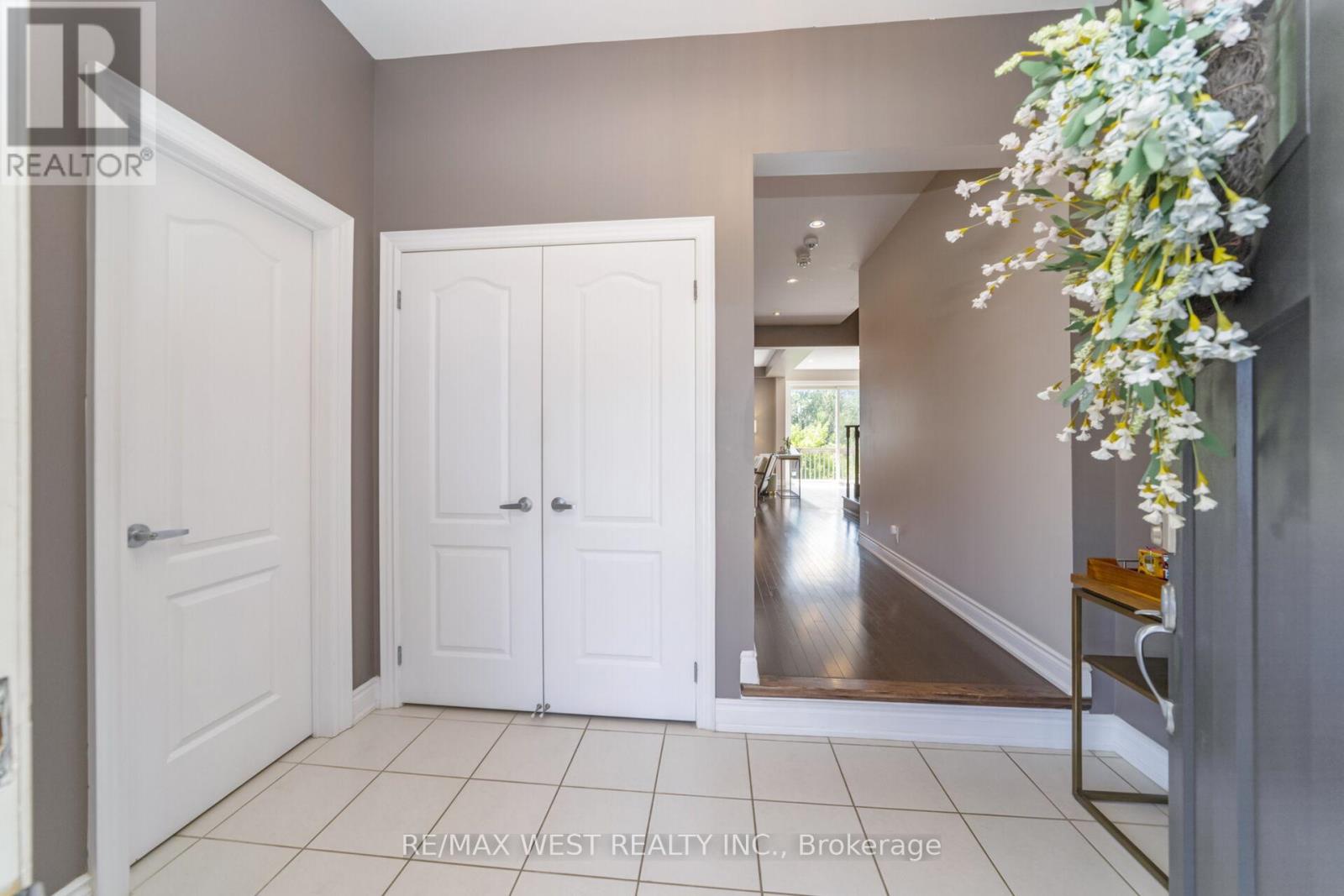 207 Symington Avenue, Oshawa (windfields), Ontario