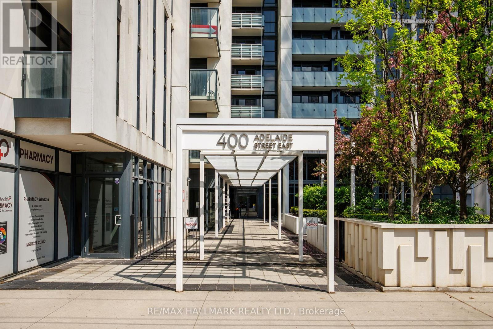 819 - 400 Adelaide Street E, Toronto (moss Park), Ontario