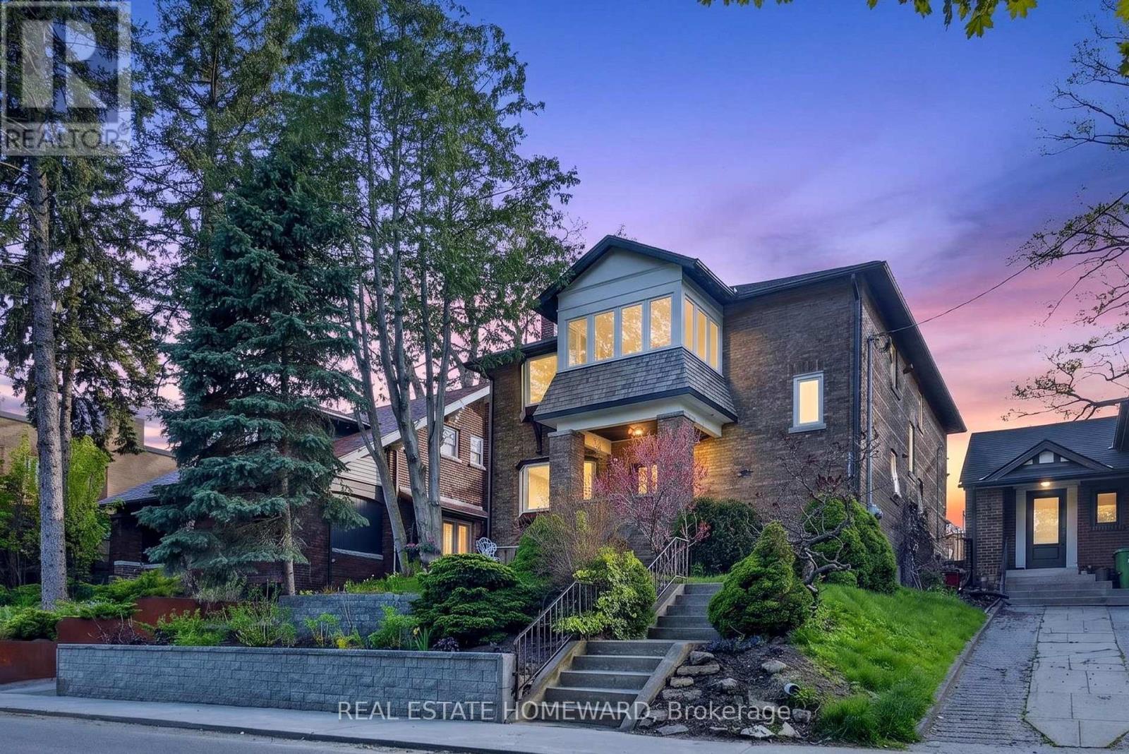 128 Glen Manor Drive, Toronto (the Beaches), Ontario