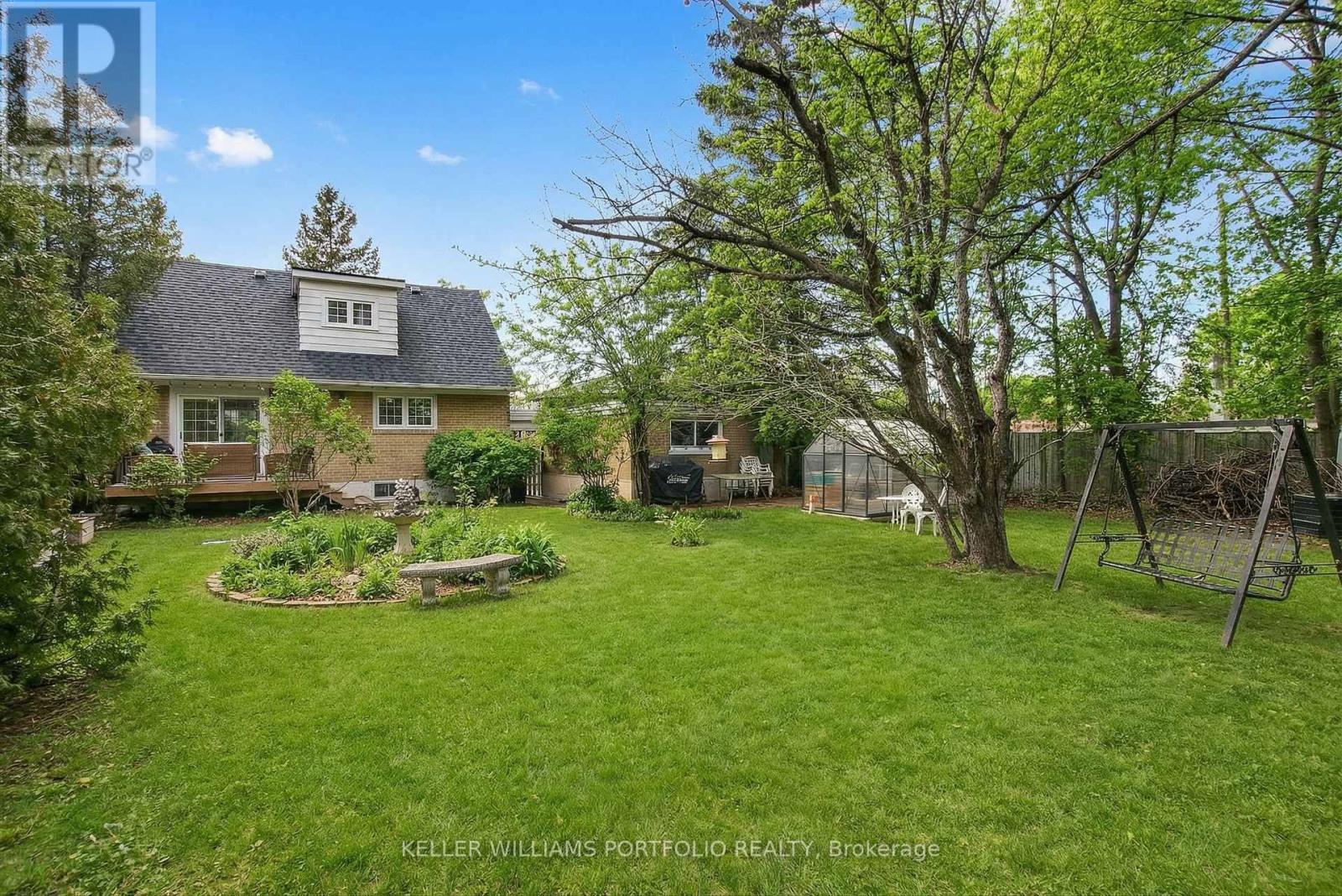 88 Sabrina Dr Drive, Toronto (willowridge-martingrove-richview), Ontario