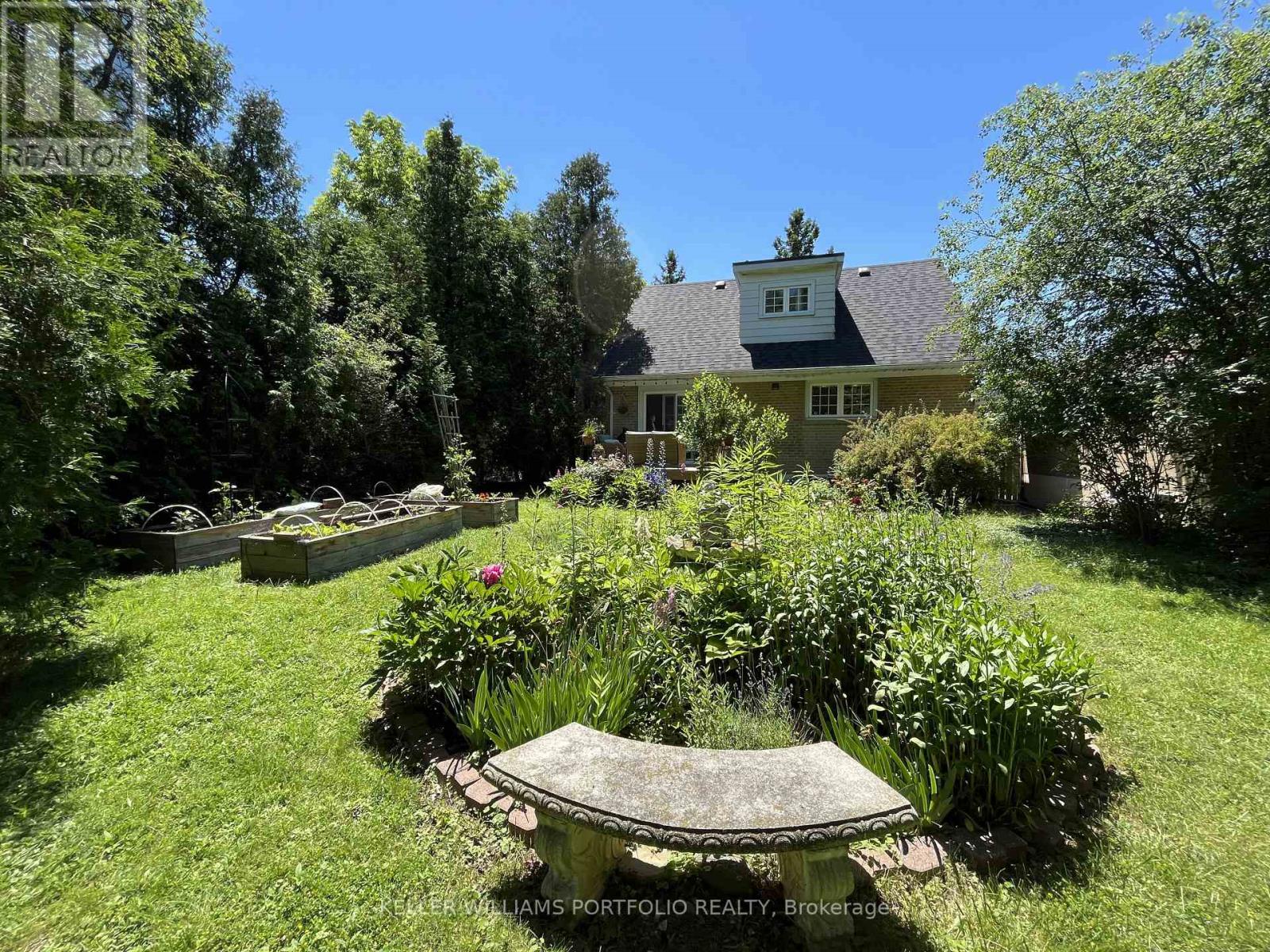 88 Sabrina Dr Drive, Toronto (willowridge-martingrove-richview), Ontario