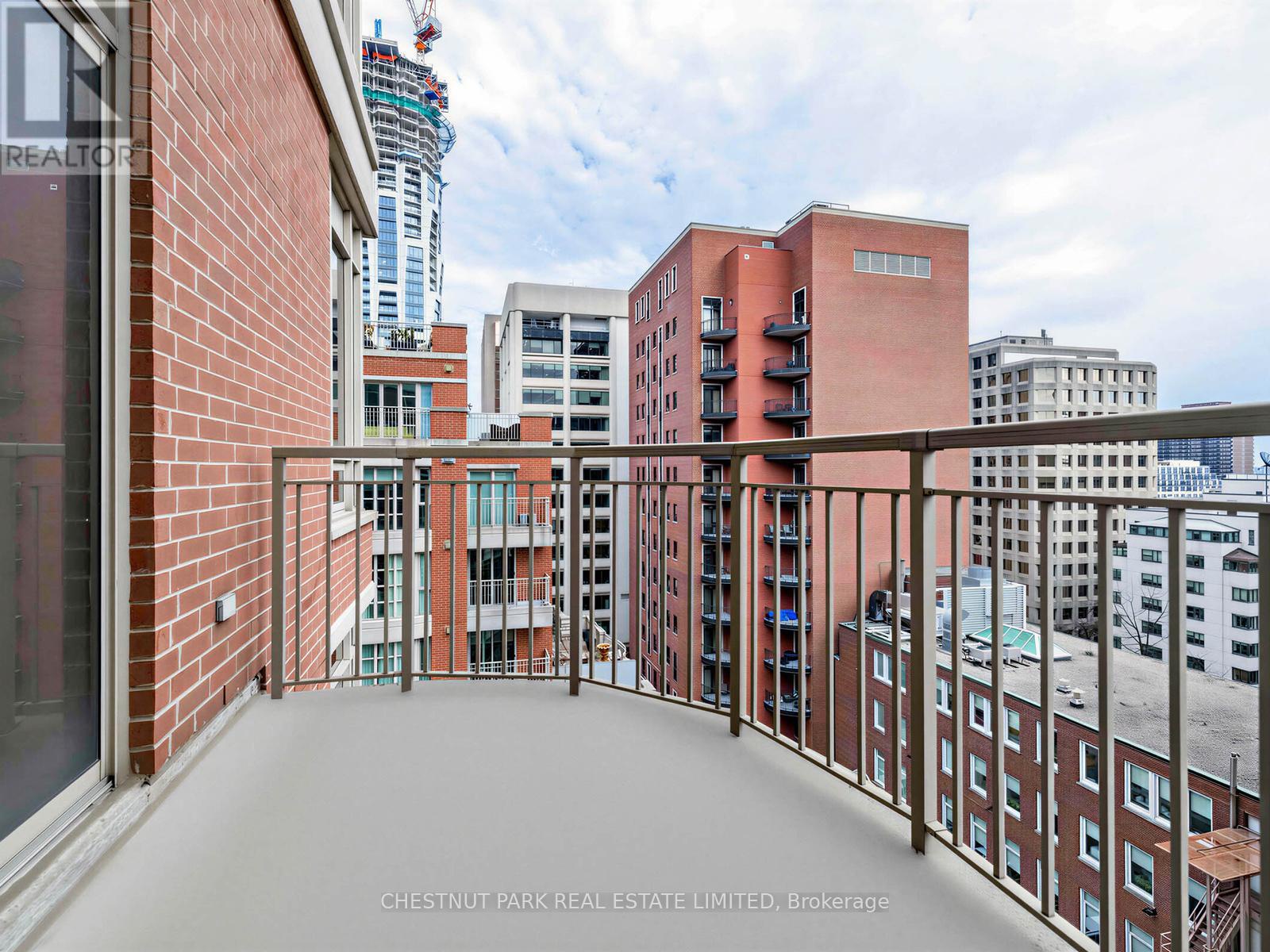 901 - 55 Delisle Avenue, Toronto (yonge-st. Clair), Ontario