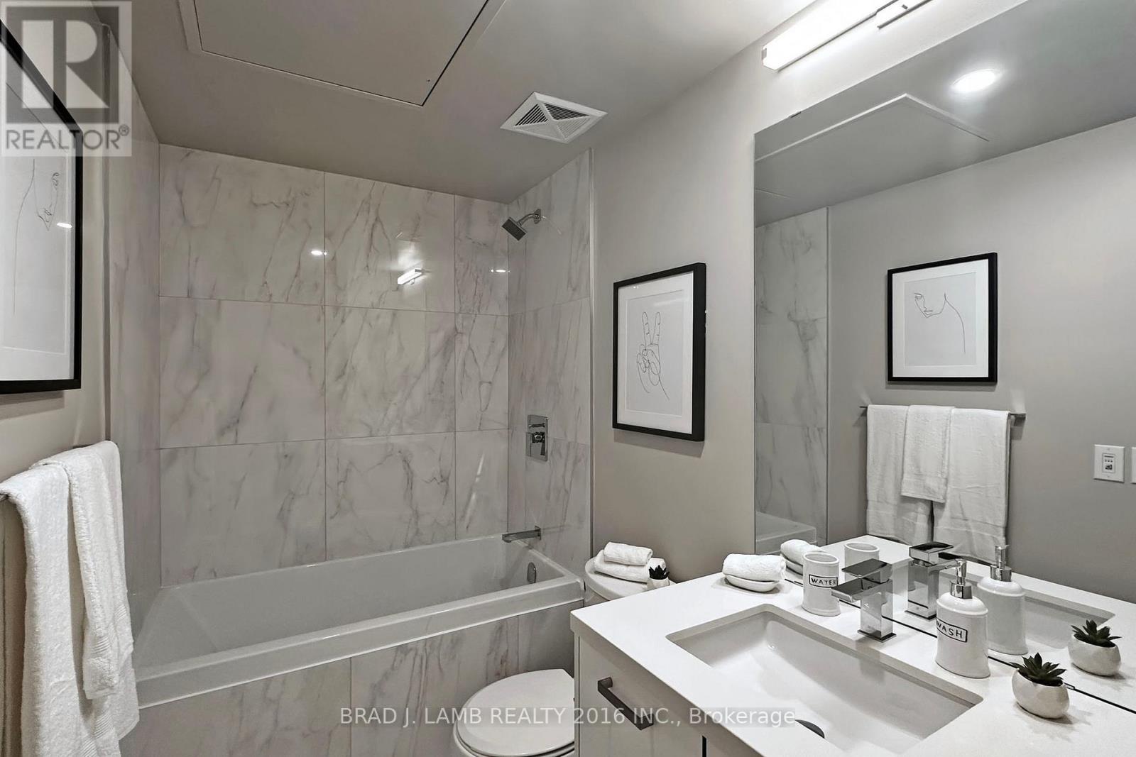 202 - 458 Richmond Street W, Toronto (waterfront Communities), Ontario