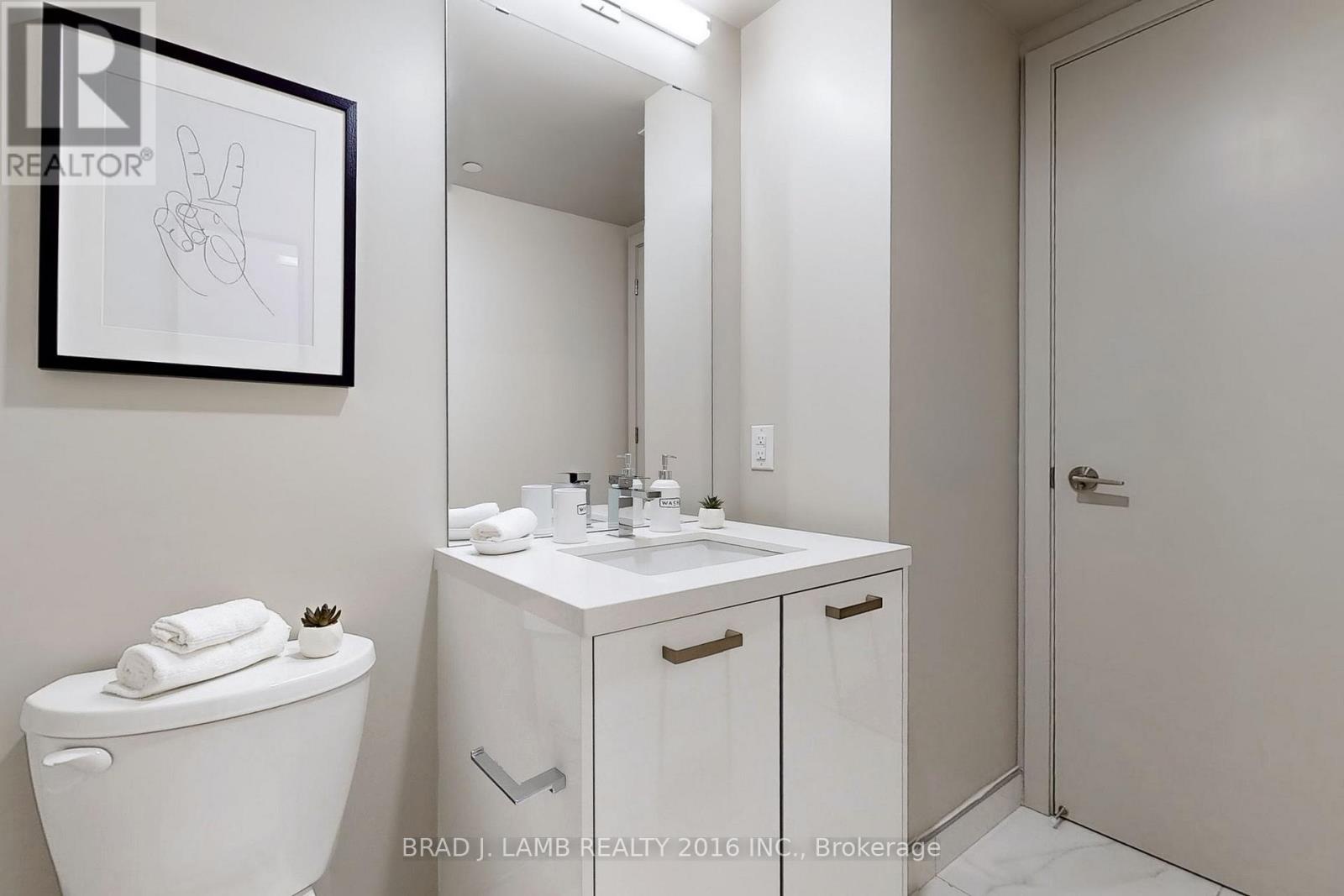 202 - 458 Richmond Street W, Toronto (waterfront Communities), Ontario