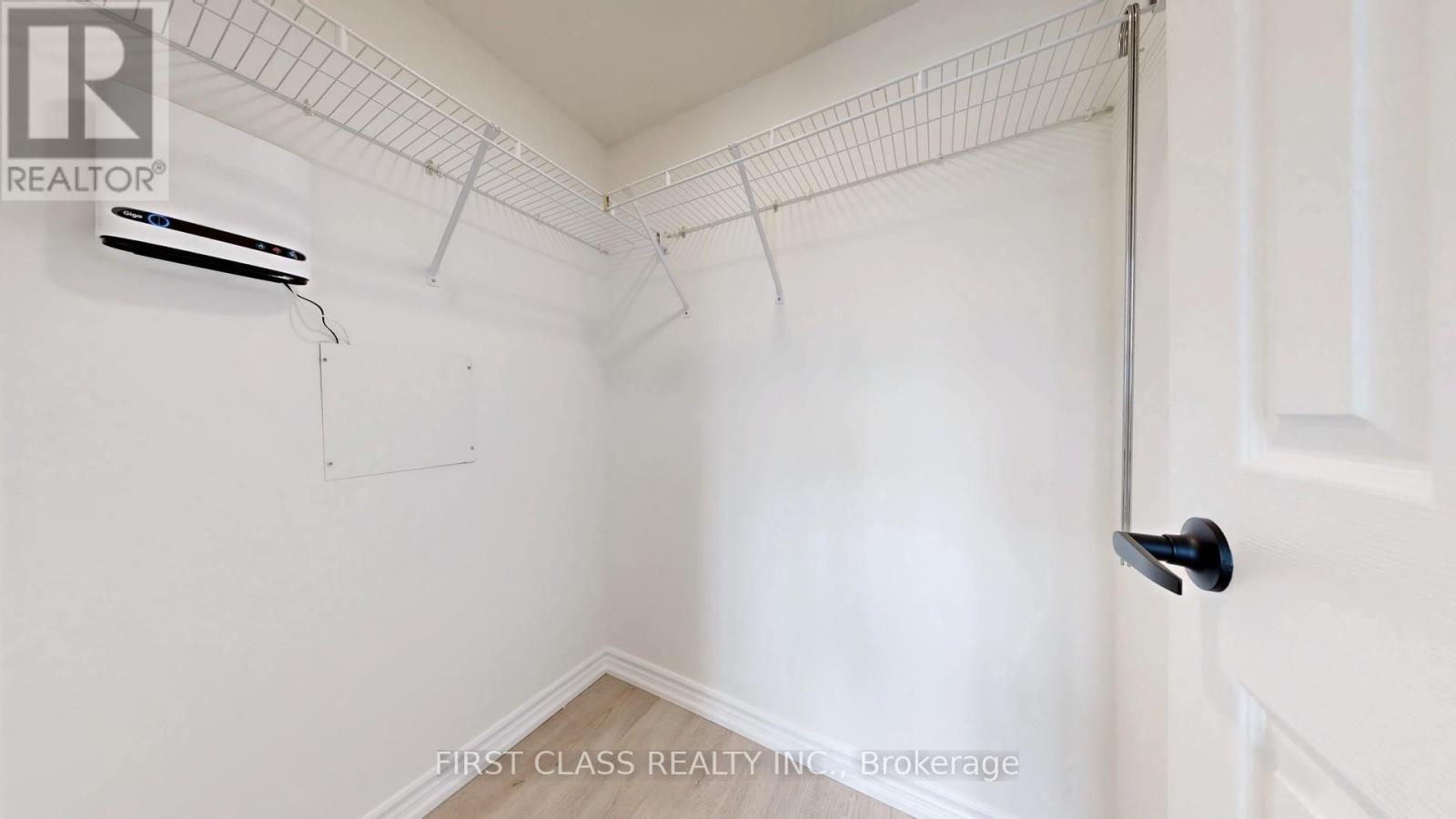 1112 - 68 Grangeway Avenue, Toronto (woburn), Ontario