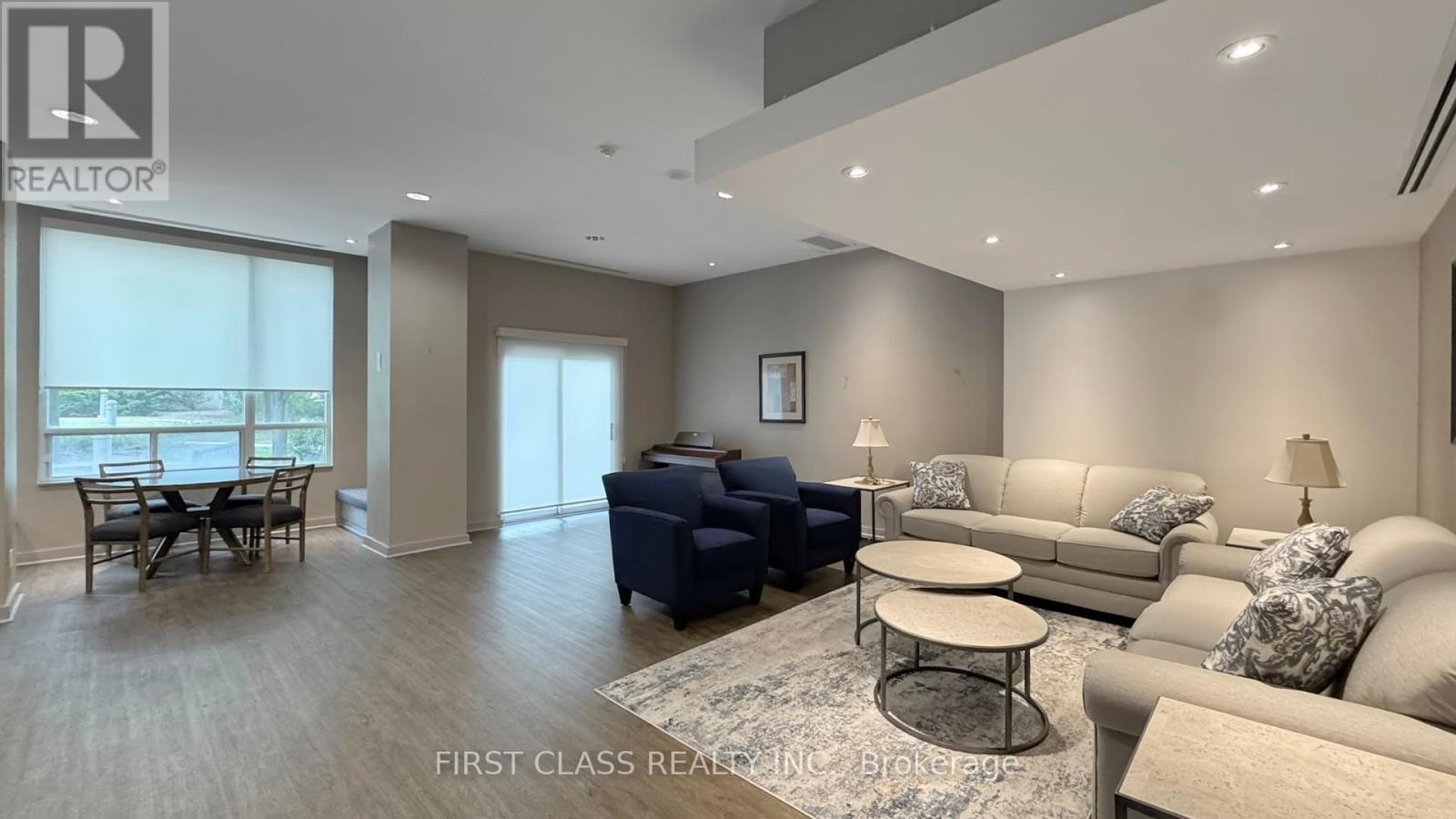 1112 - 68 Grangeway Avenue, Toronto (woburn), Ontario