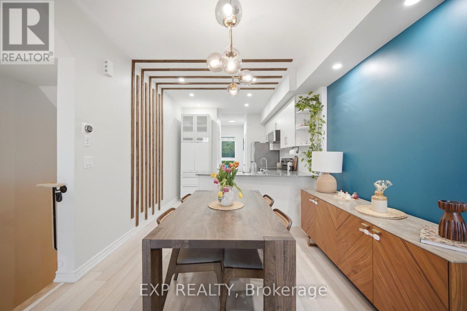 2 - 110 Caledonia Park Road, Toronto (corso Italia-davenport), Ontario