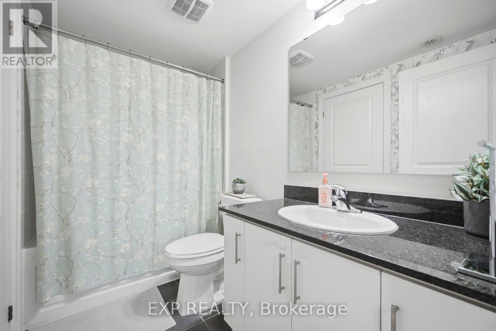 2 - 110 Caledonia Park Road, Toronto (corso Italia-davenport), Ontario