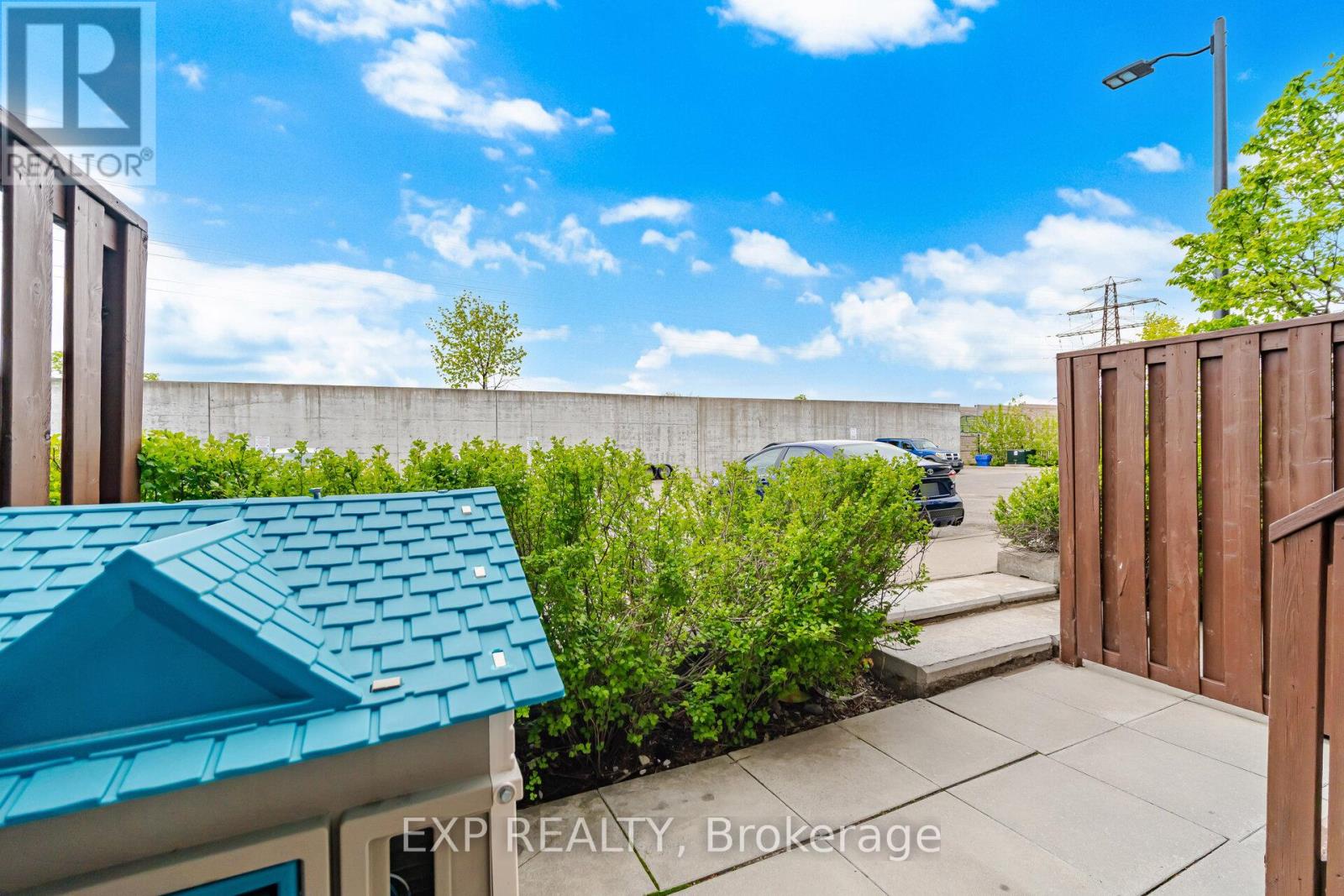 2 - 110 Caledonia Park Road, Toronto (corso Italia-davenport), Ontario